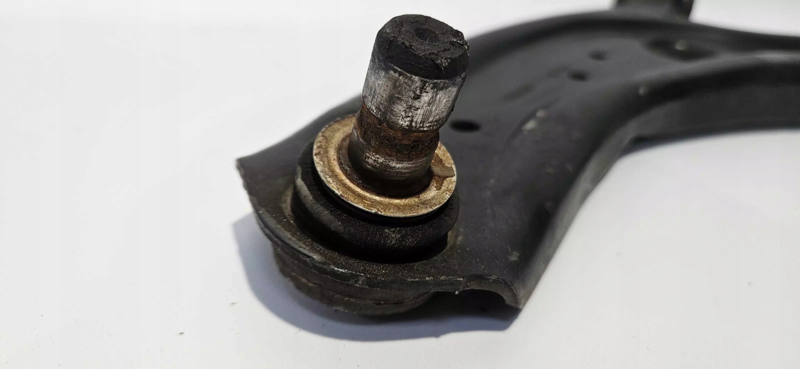 arm left front FORD FIESTA MK8 2016- original
