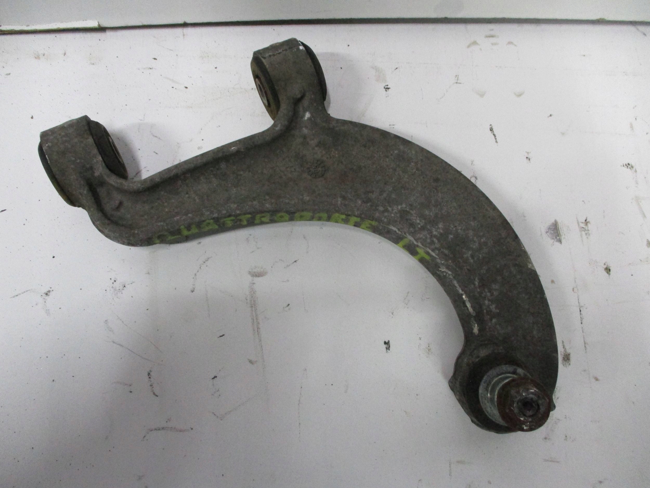 Querlenker hinten heck links MASERATI QUATTROPORTE
