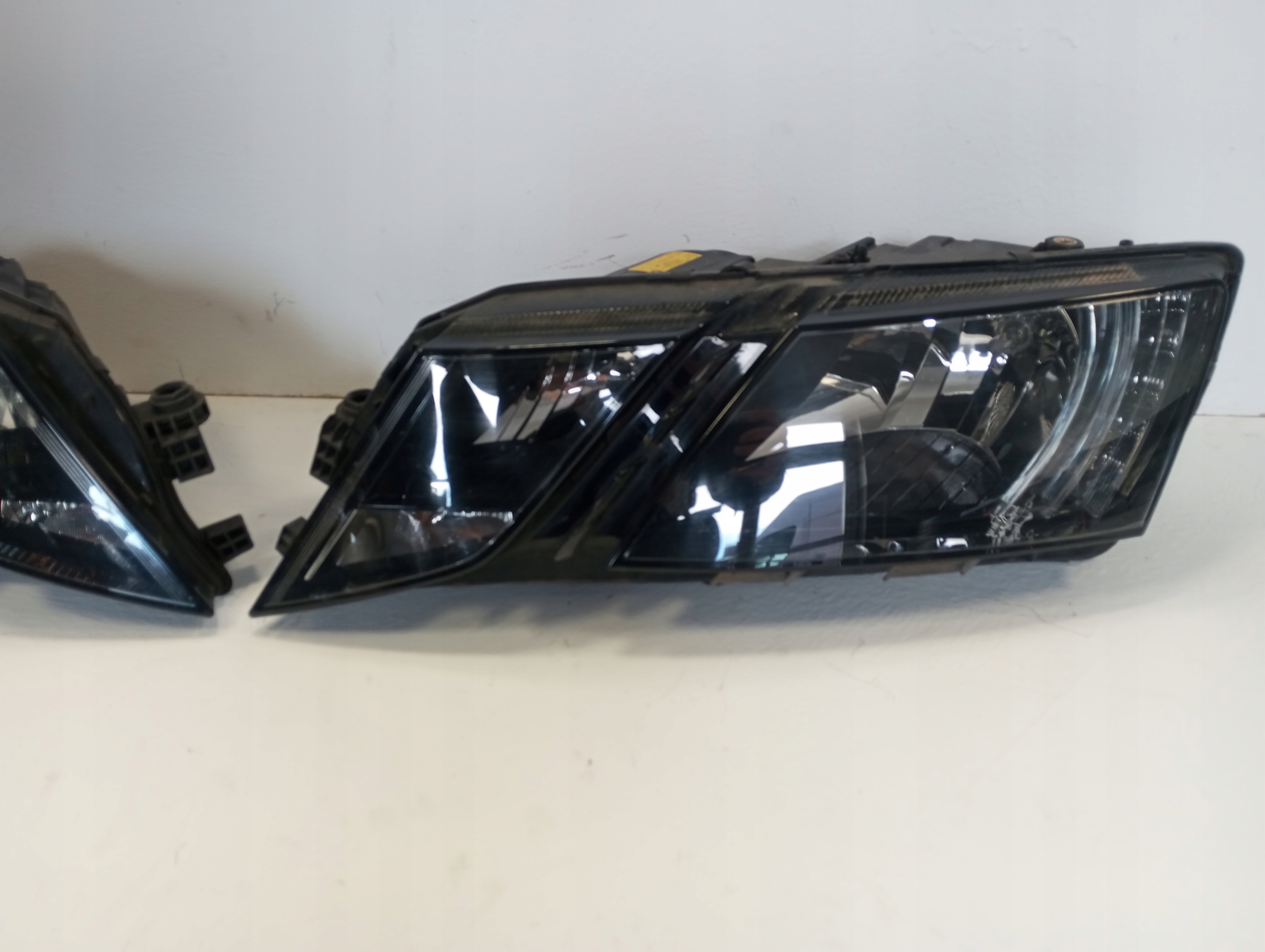 light Skoda Octavia 5E0 LIFT 5E1941015C left 5E1941016C right