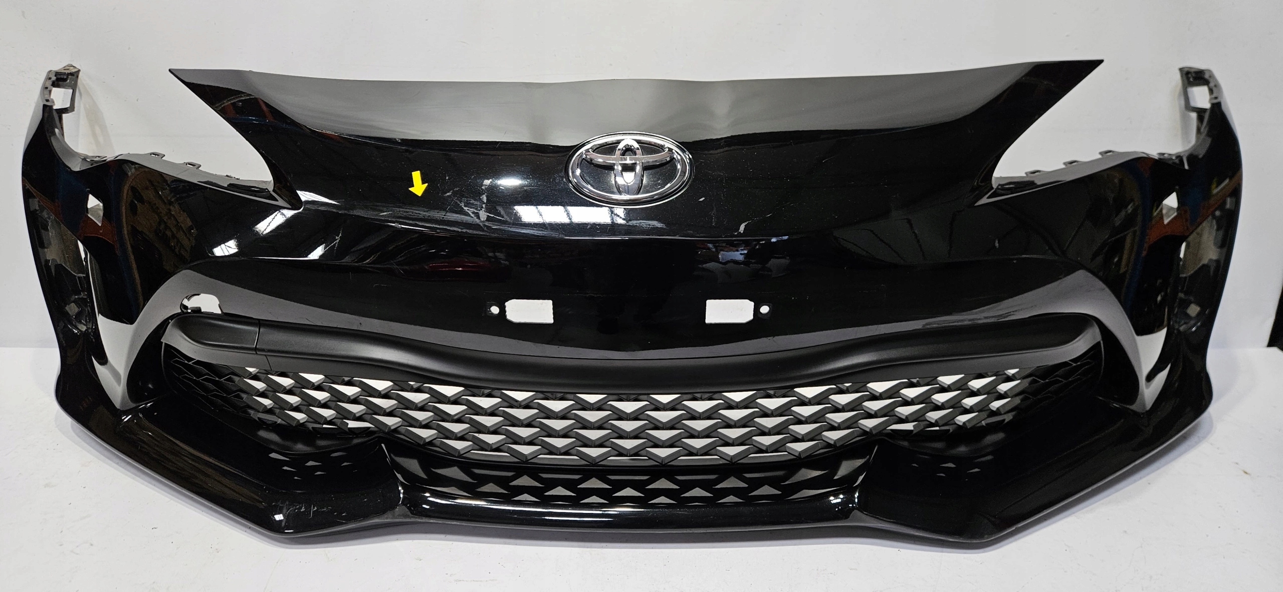 front bumper TOYOTA GT86 LIFT 17- washers 57731CA410