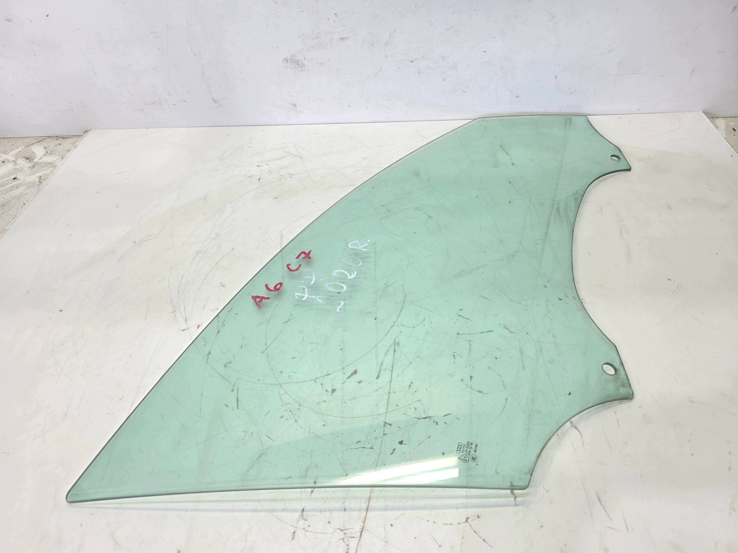 window side door right front AUDI A6 C7 2020 ROK