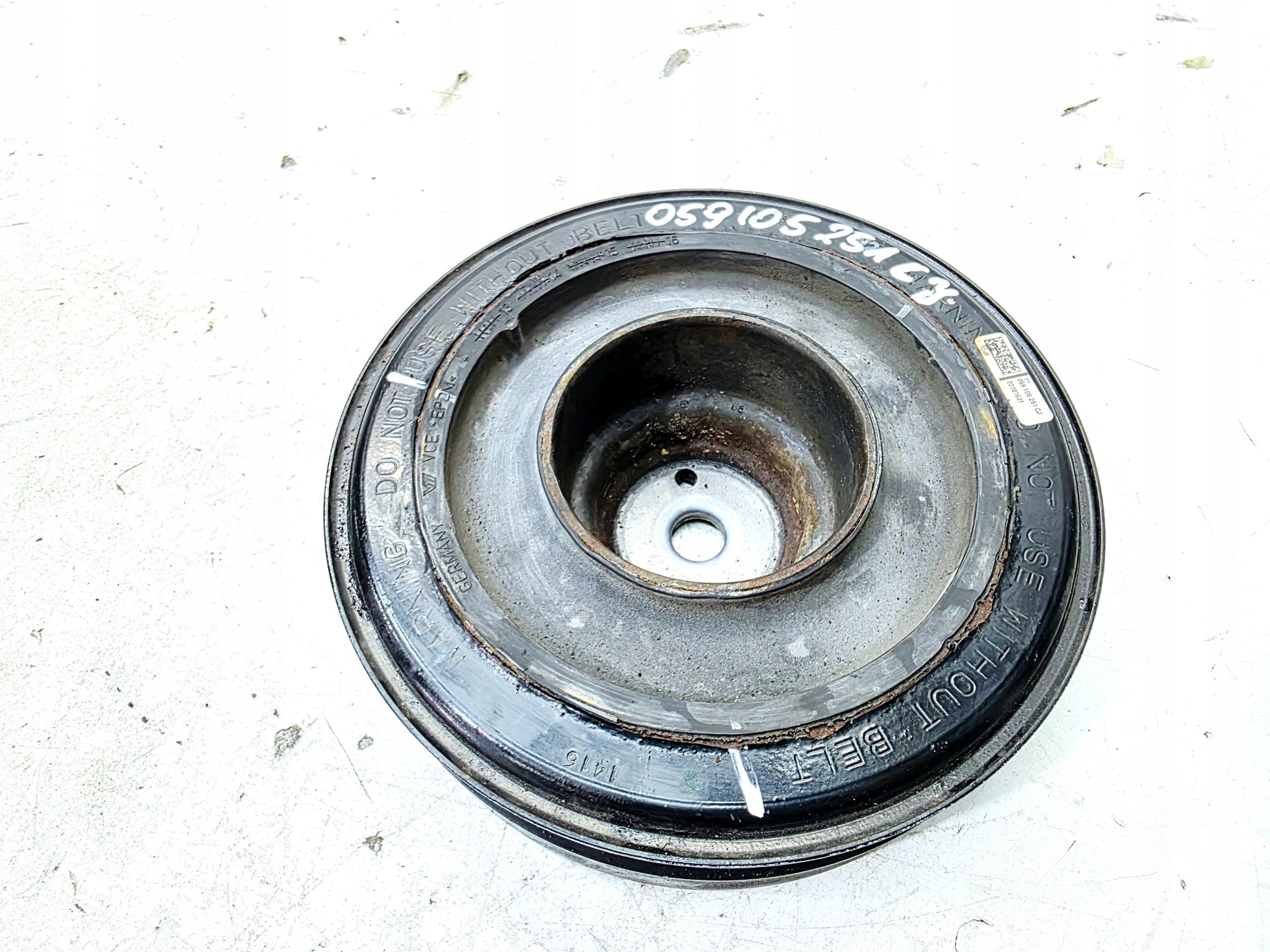 crank pulley AUDI A4 B9 A5 A6 C7 Q7 4M 3.0 TDI 059105251CJ