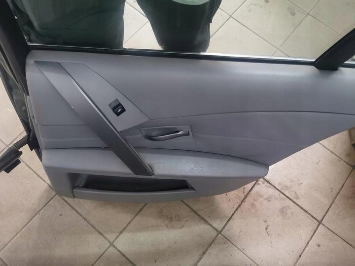 Portière Complets Droite Arrière BMW SERIA 5 E60 892/7 03-10 Berline