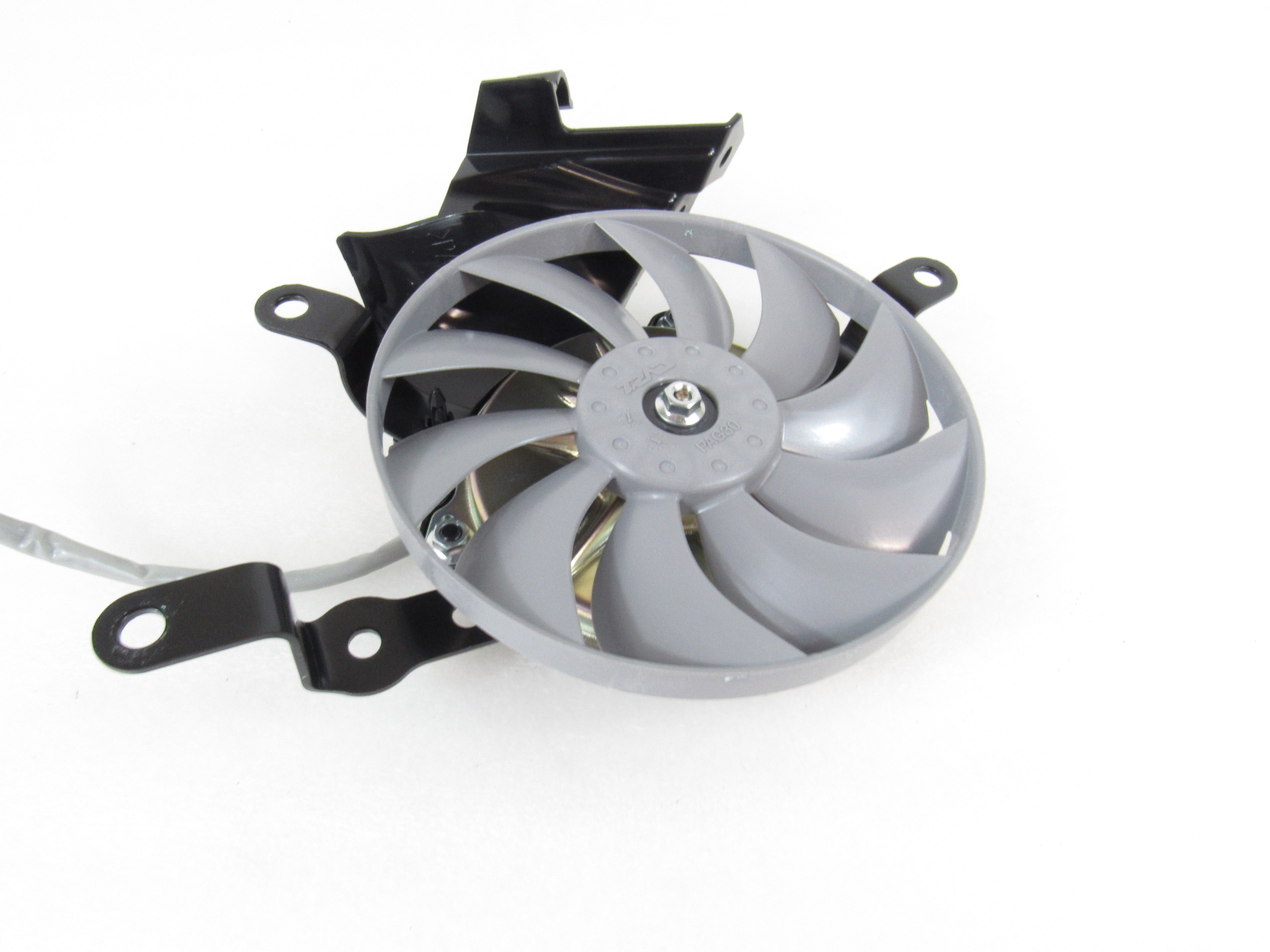 Yamaha R-6 rj27 R6 правый вентилятор радиатора