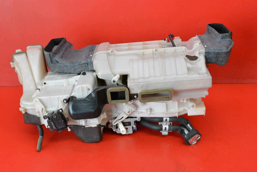 heater rear part rear 87030-50050 LEXUS LS 4 IV LS600H 5.0 V8 HYBRID 438 KM