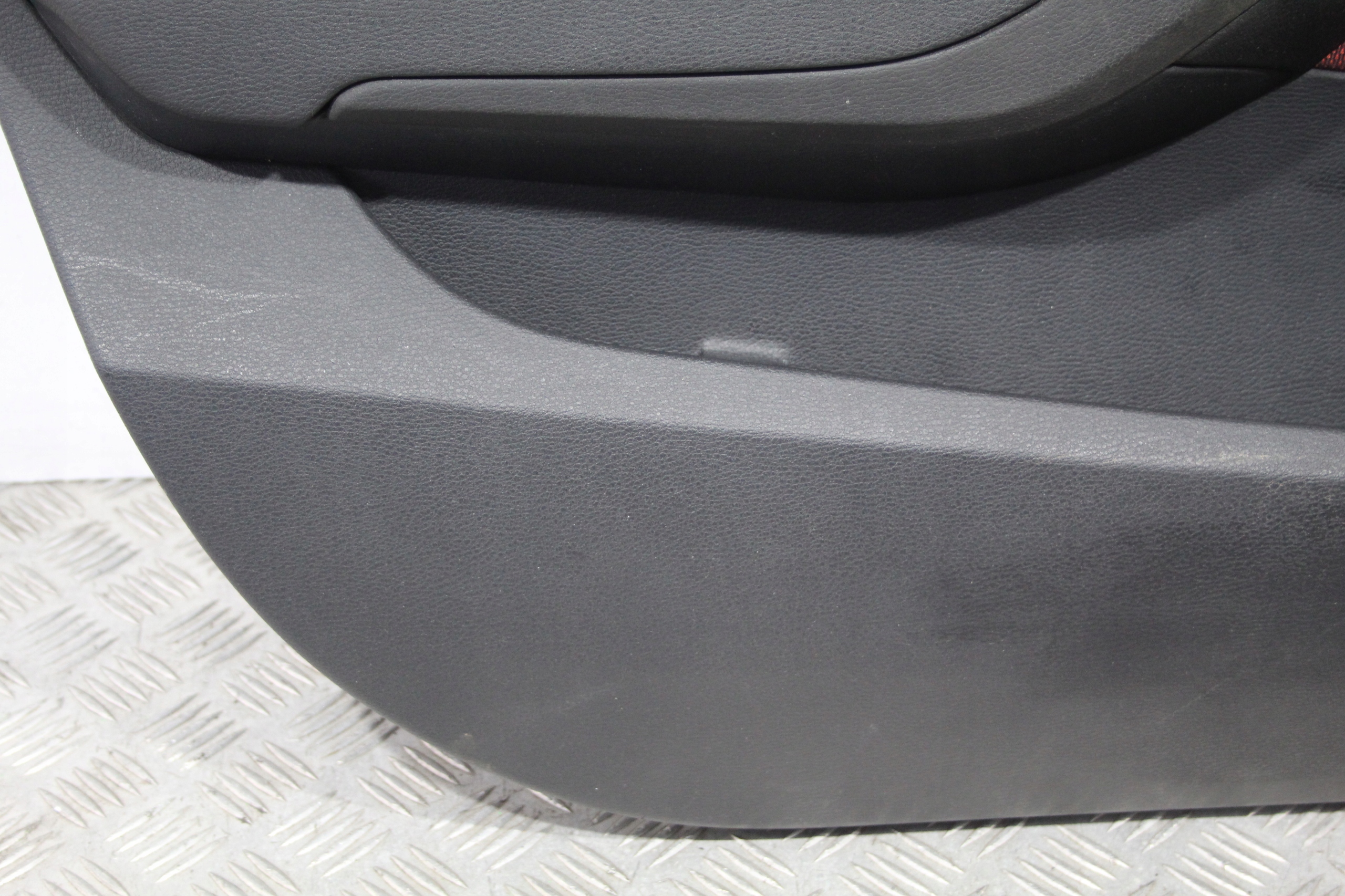 side door left front BMW X1 E84