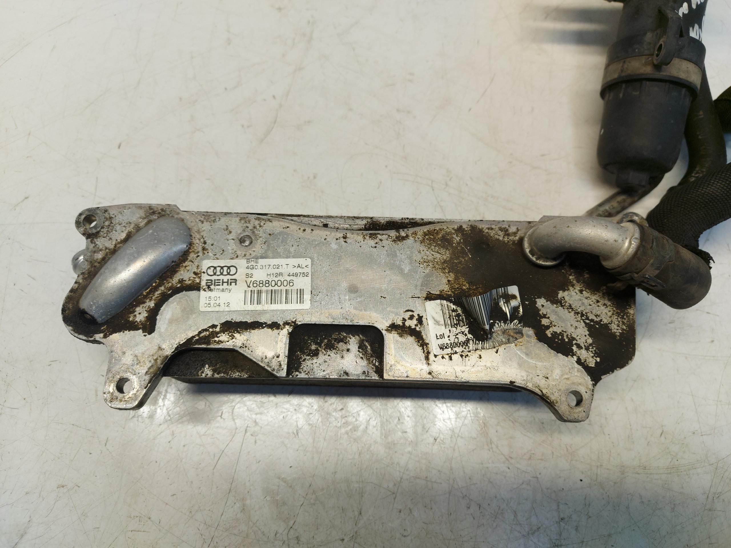 Audi A6 C7 ALLROAD radiatore olio 4G0317021T