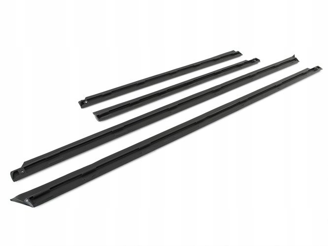 LISTWY DOLNE LEWE + PRAWE AUDI A4 B5 95- Typ samochodu Samochody osobowe