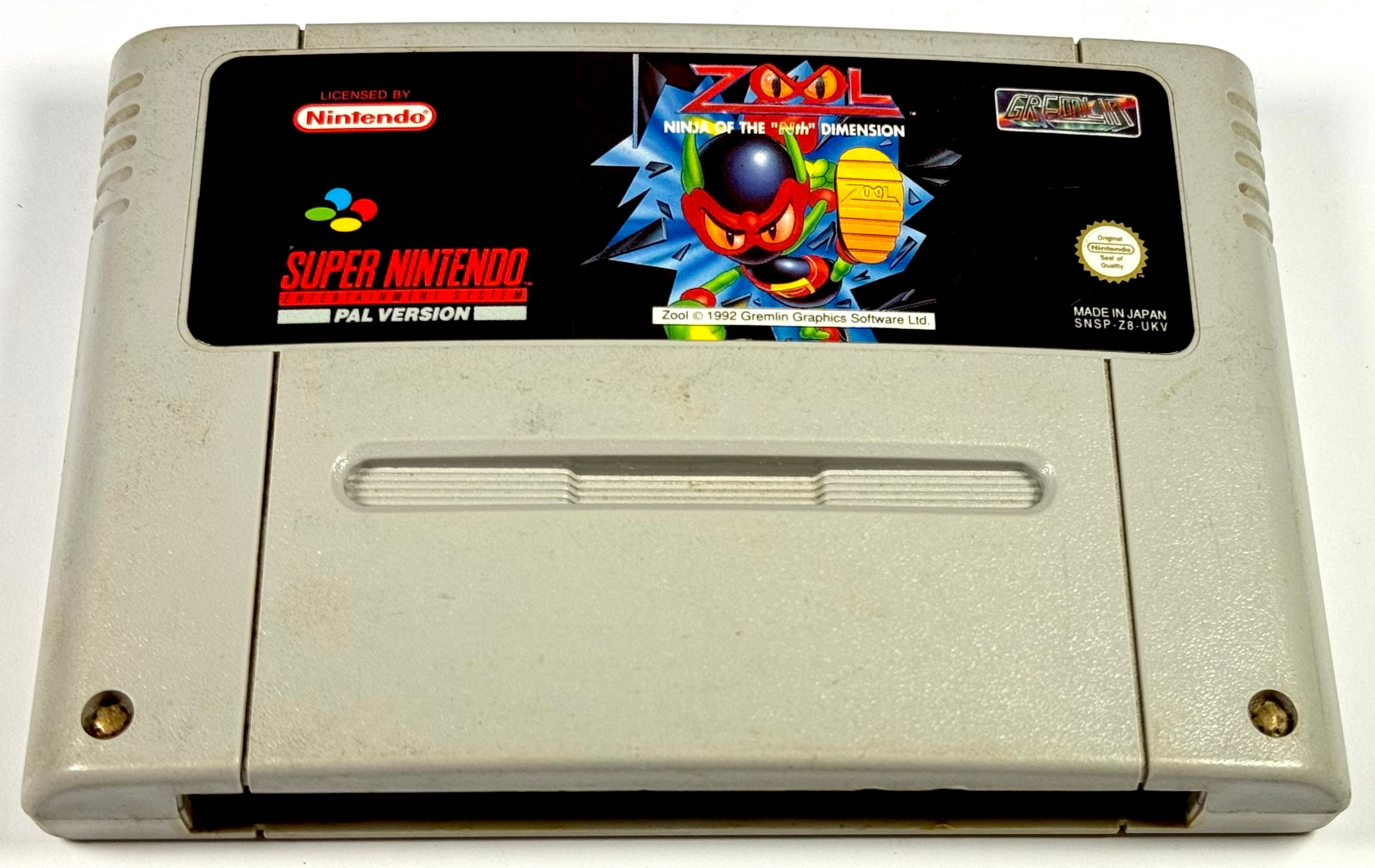 Zool Ninja of the Nth Dimension Super Nintendo SNES
