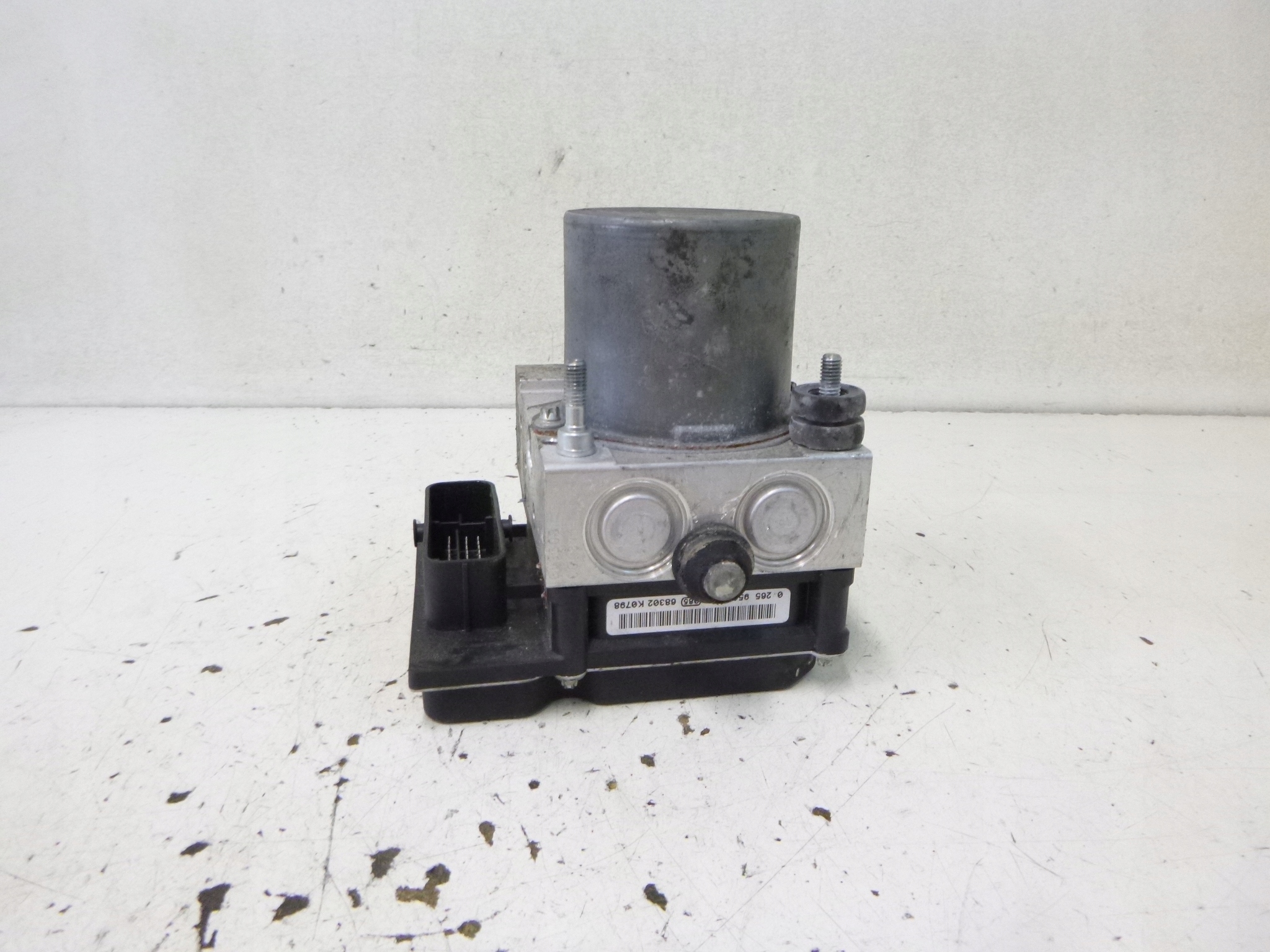 Pompa ABS ESP AUDI A4 B7 1.9 TDI 2006r. 8E0910517D