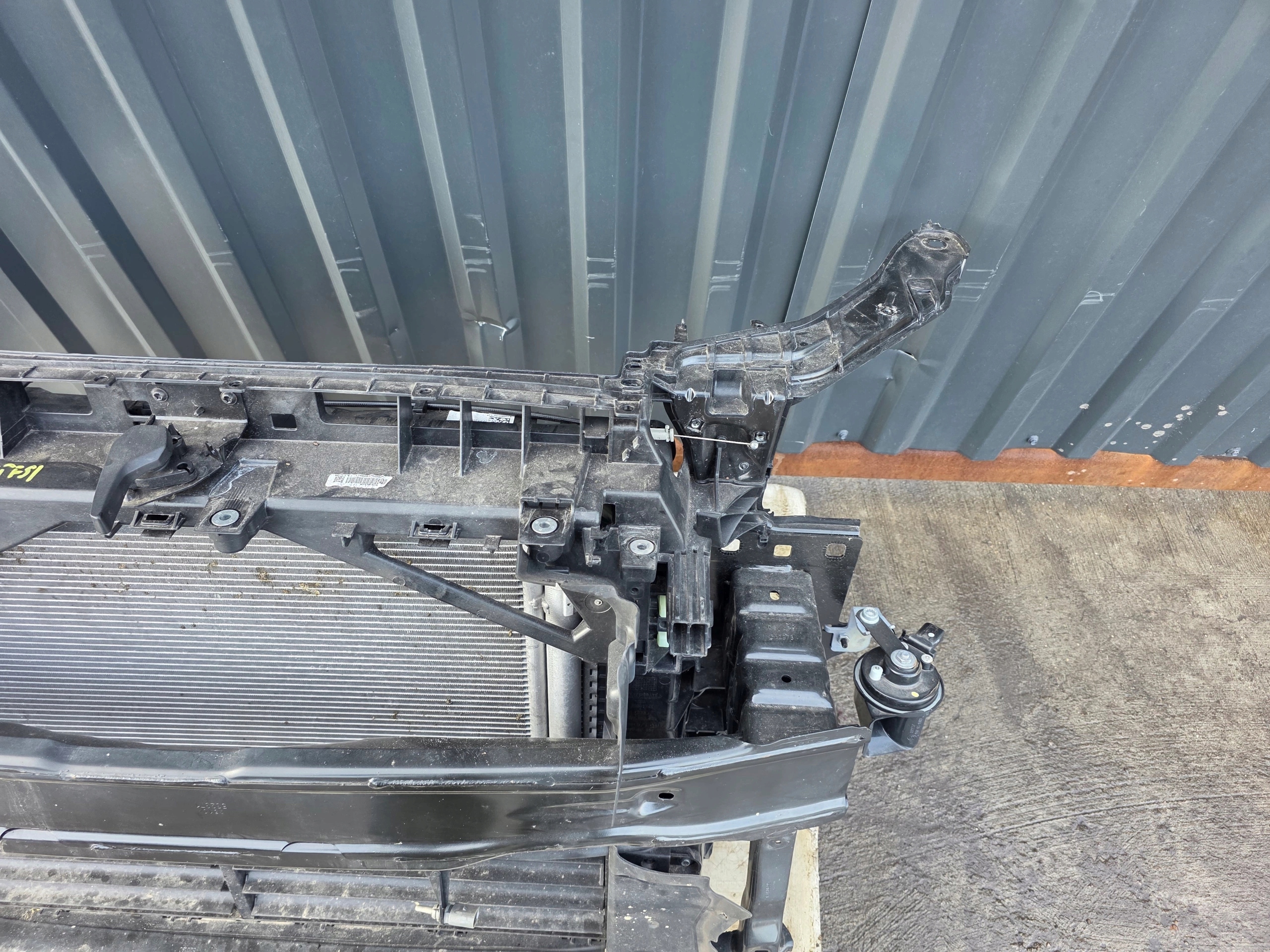 support panel for radiators complete AUDI A3 8Y 1.5 TFSI original !!!