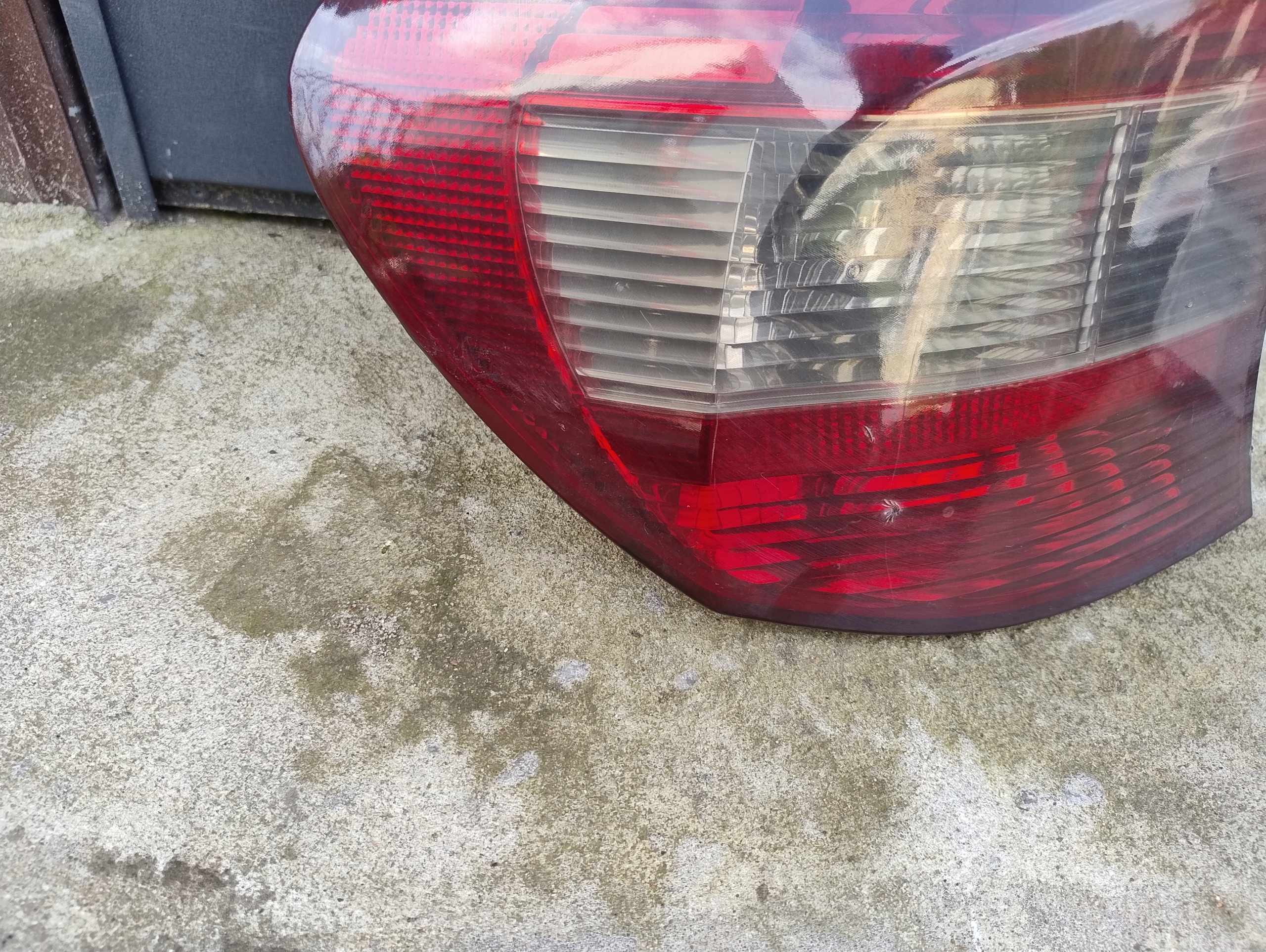 light left rear left rear part BMW E87 E81 6924501