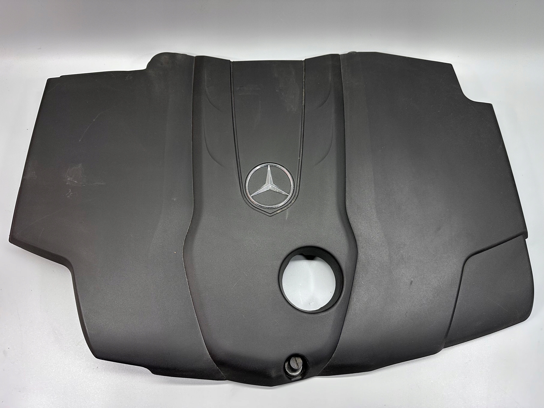 A6510108512 - MERCEDES W205 2.2 CDI верхня кришка двигуна