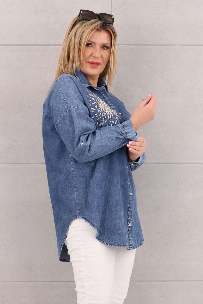 KOSZULA JEANSOWA DAMSKA DUŻE ROZMIARY ELEGANCKA DŁUGA OVERSIZE STYLOWA Model modna kobieca tunika luźna bluzka wizytowa casual