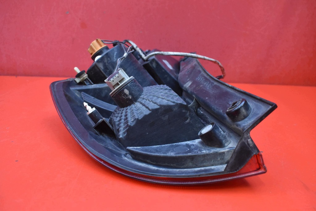 light right rear part rear 89071608 SUZUKI SPLASH 08-12