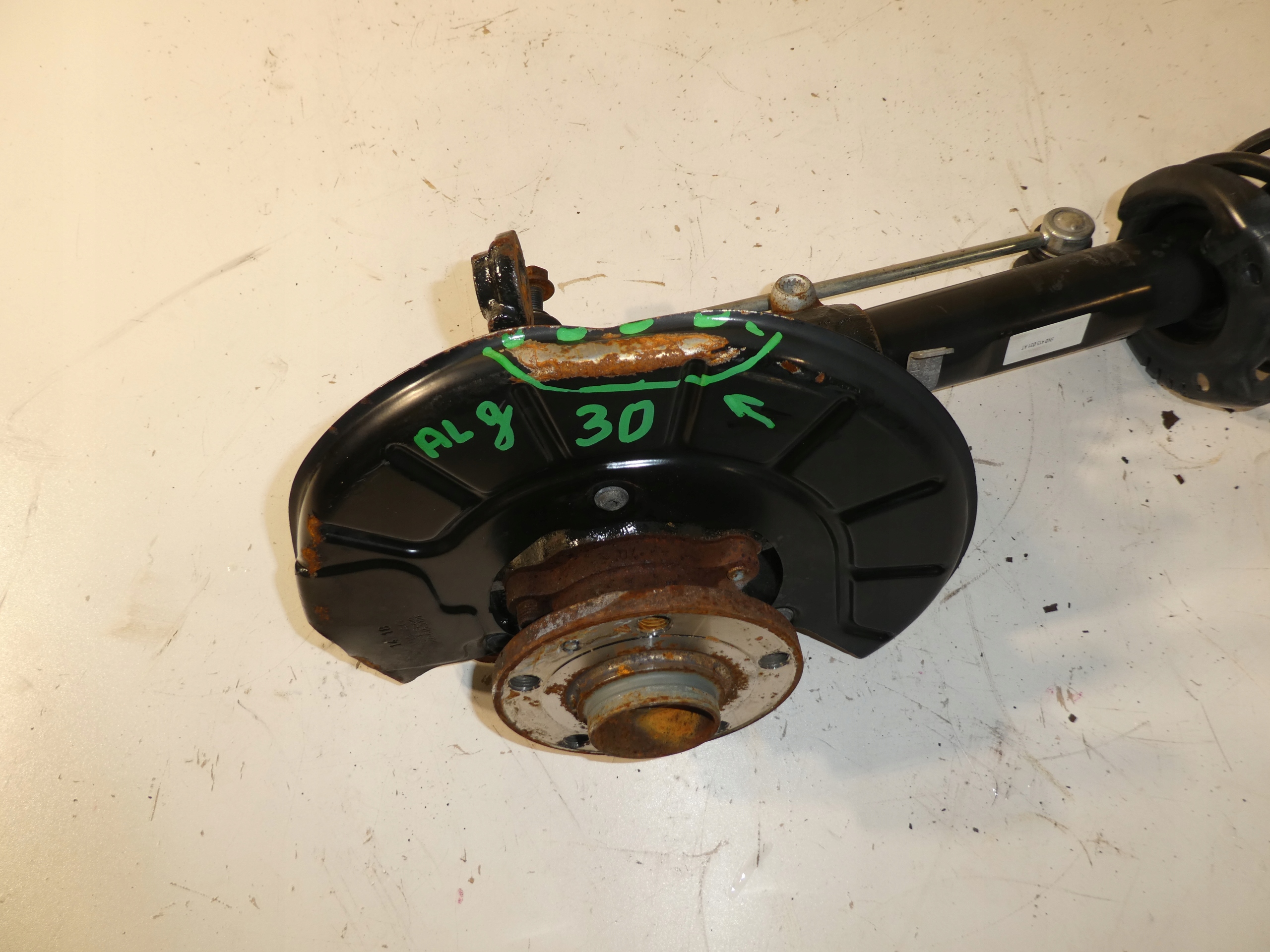 mcpherson swing shock absorber VW TIGUAN 5N0413031AT