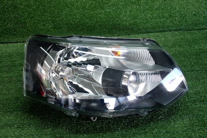VW T5 10-15 reflektor right light right 7E1941016T