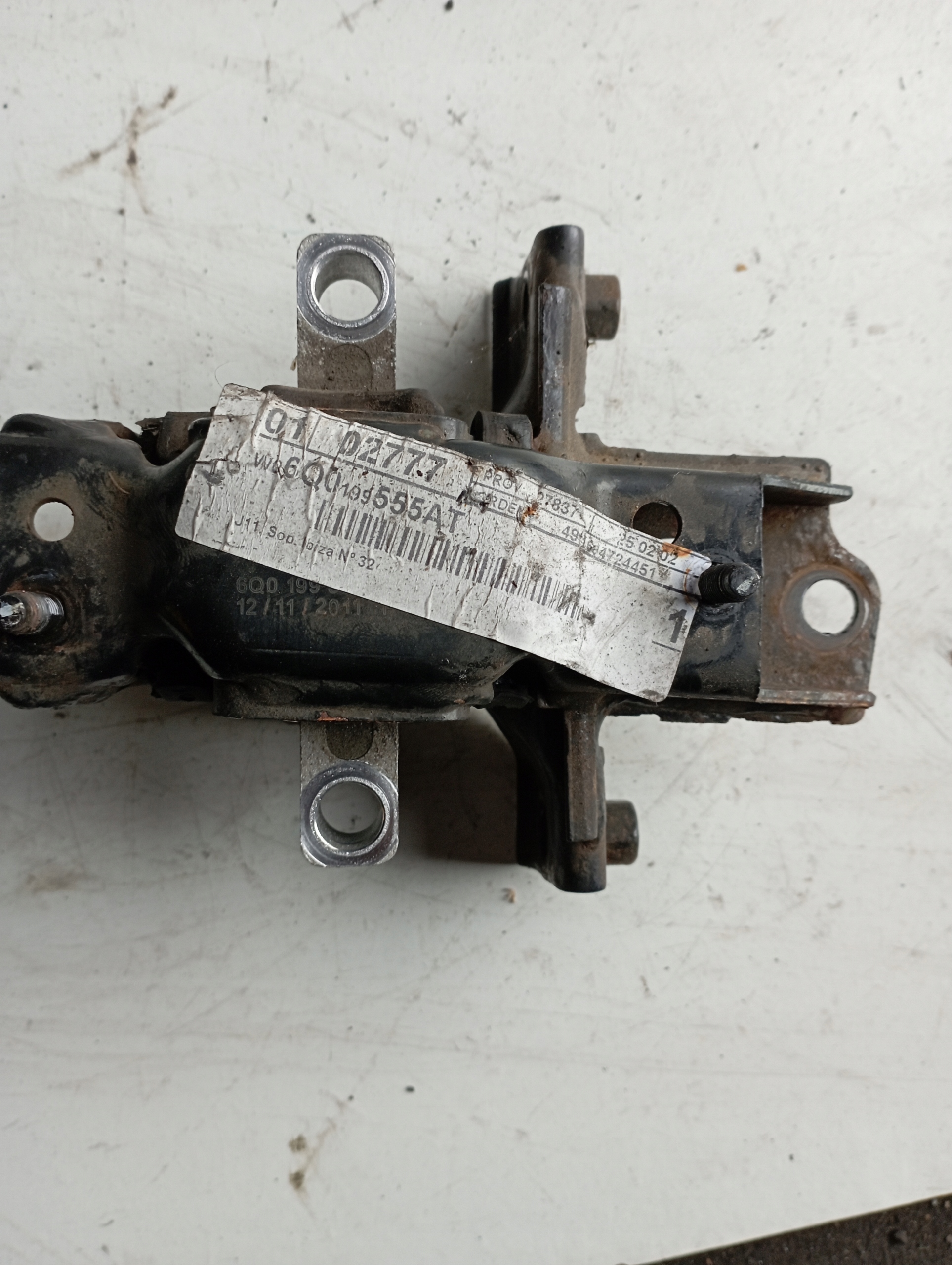 engine mount SEAT IBIZA IV 1.2 TDI 6Q0199555AT