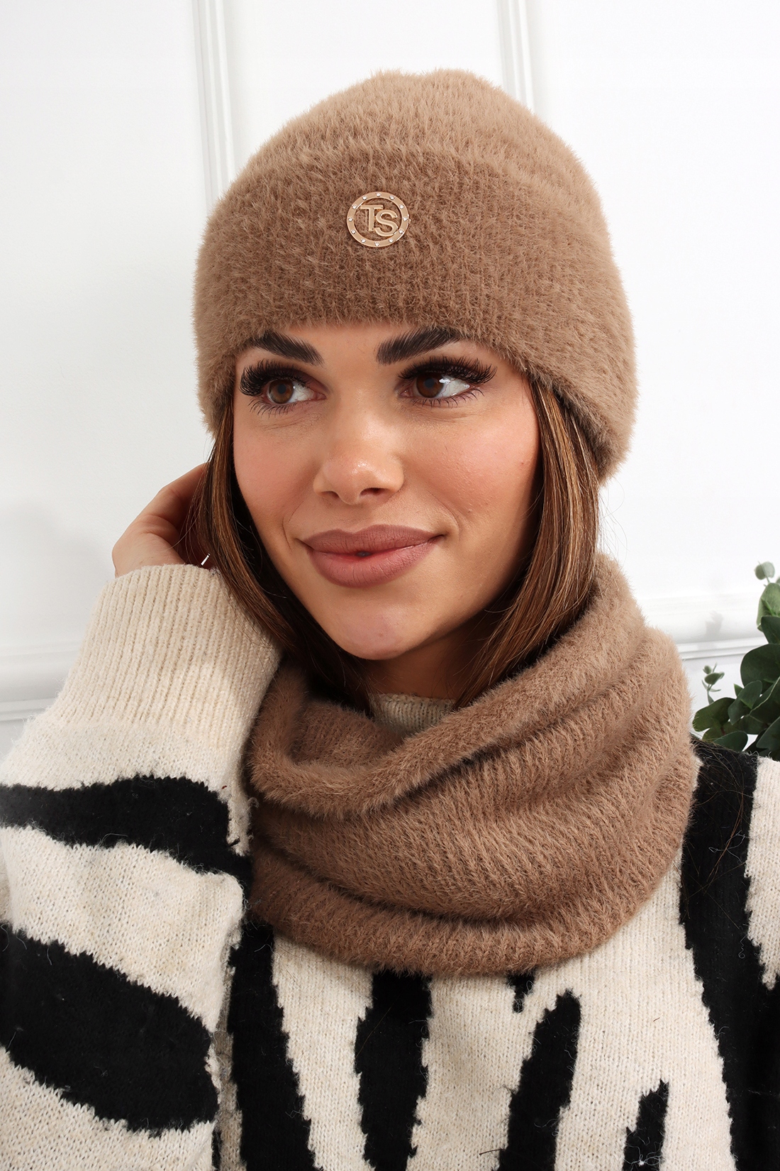 KOMPLET DAMSKI CZAPKA BEANIE KOMIN GOLF TUBA DUŻY ZESTAW CIEPŁY ZIMOWY KOL Marka inna