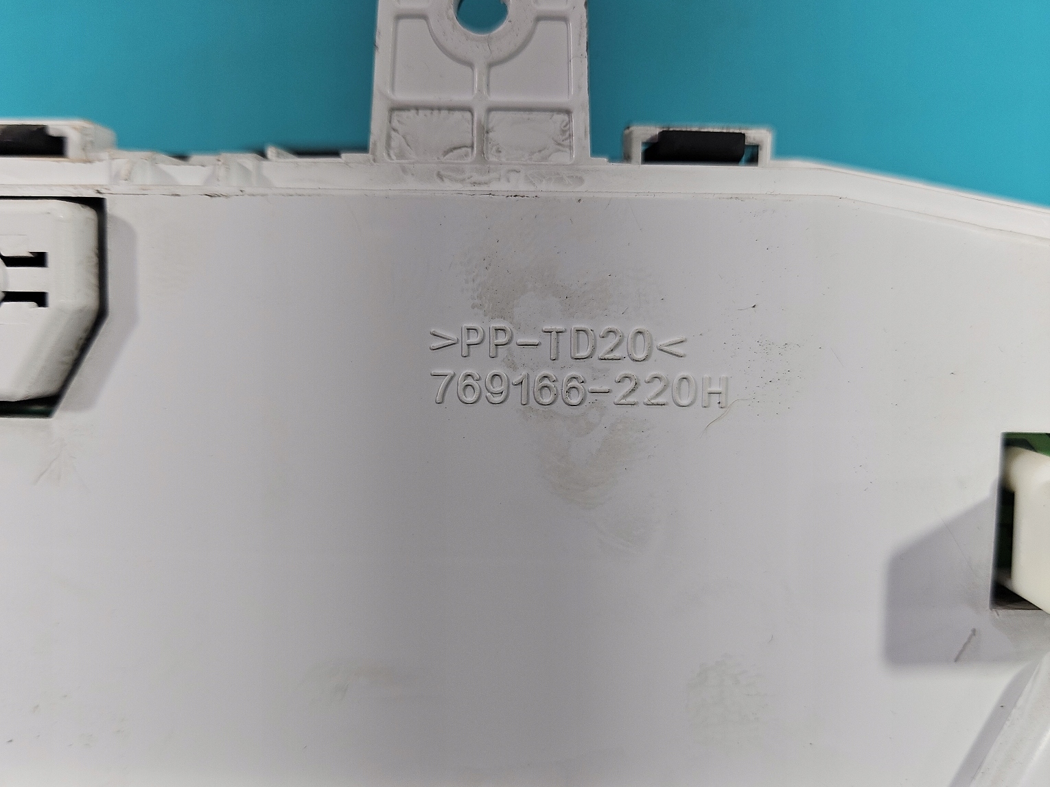 спидометр mitsubishi Outlander II 769166-220H 2.0 европа