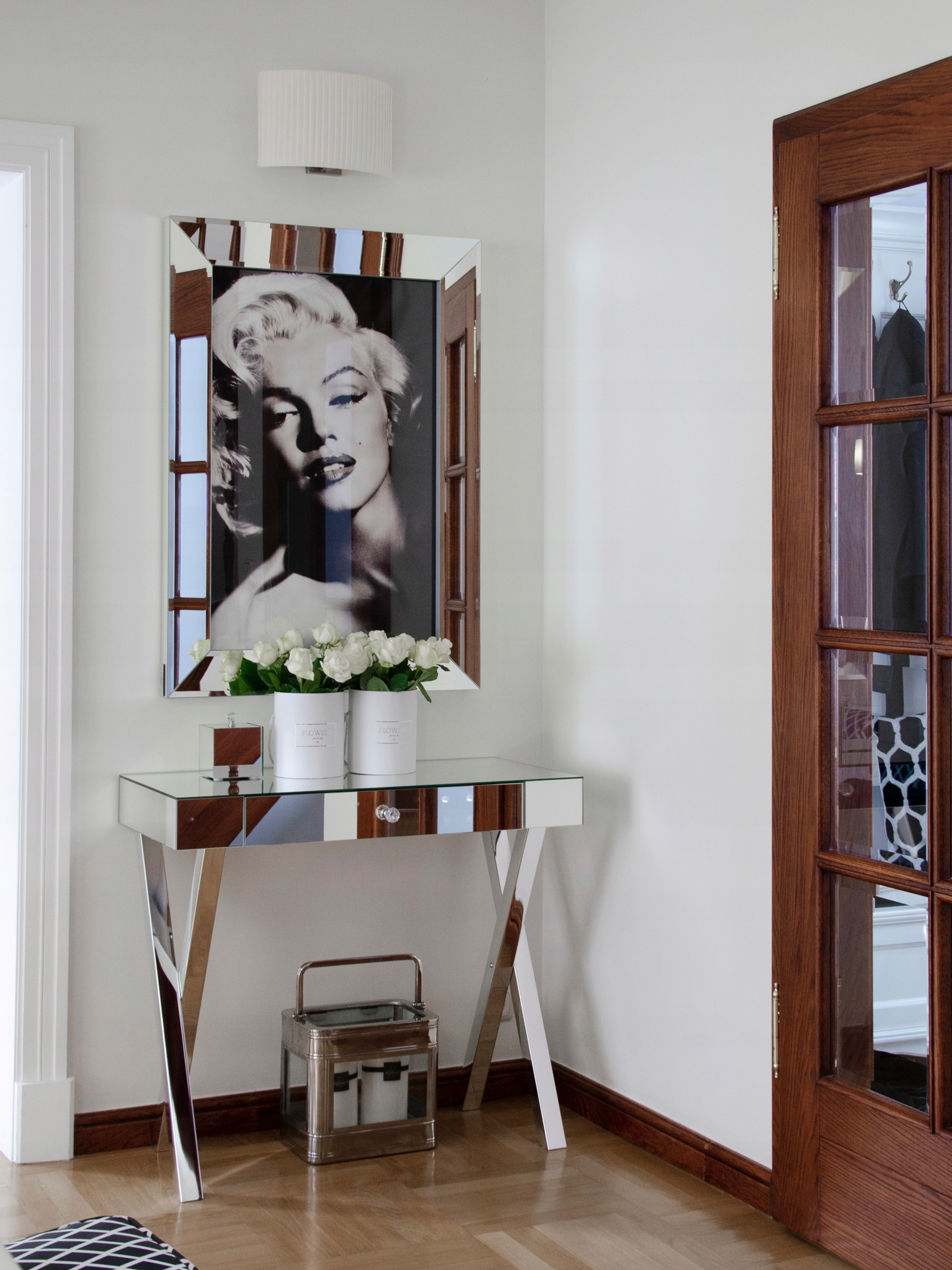 Ekskluzywna konsola lustrzana chrom stelaż Montaż meble do samodzielnego montażu