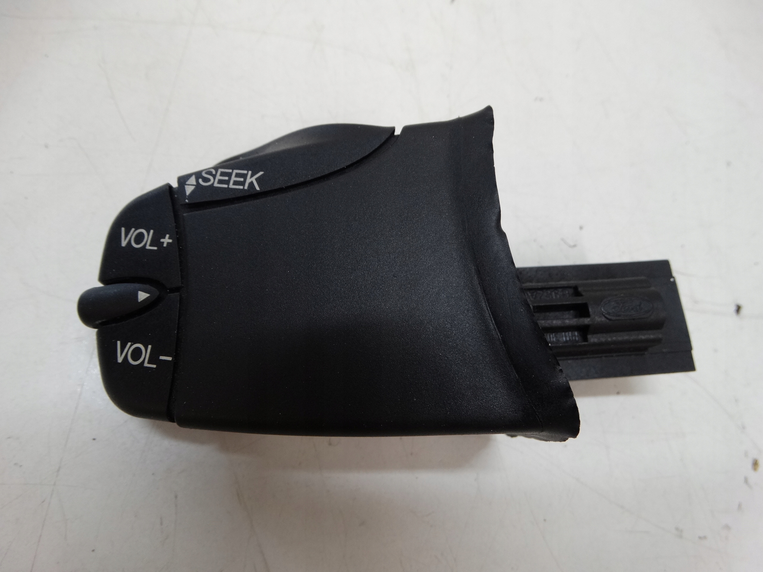 switch of control RADIAEM FORD FOCUS MK1 98AB14K147AC