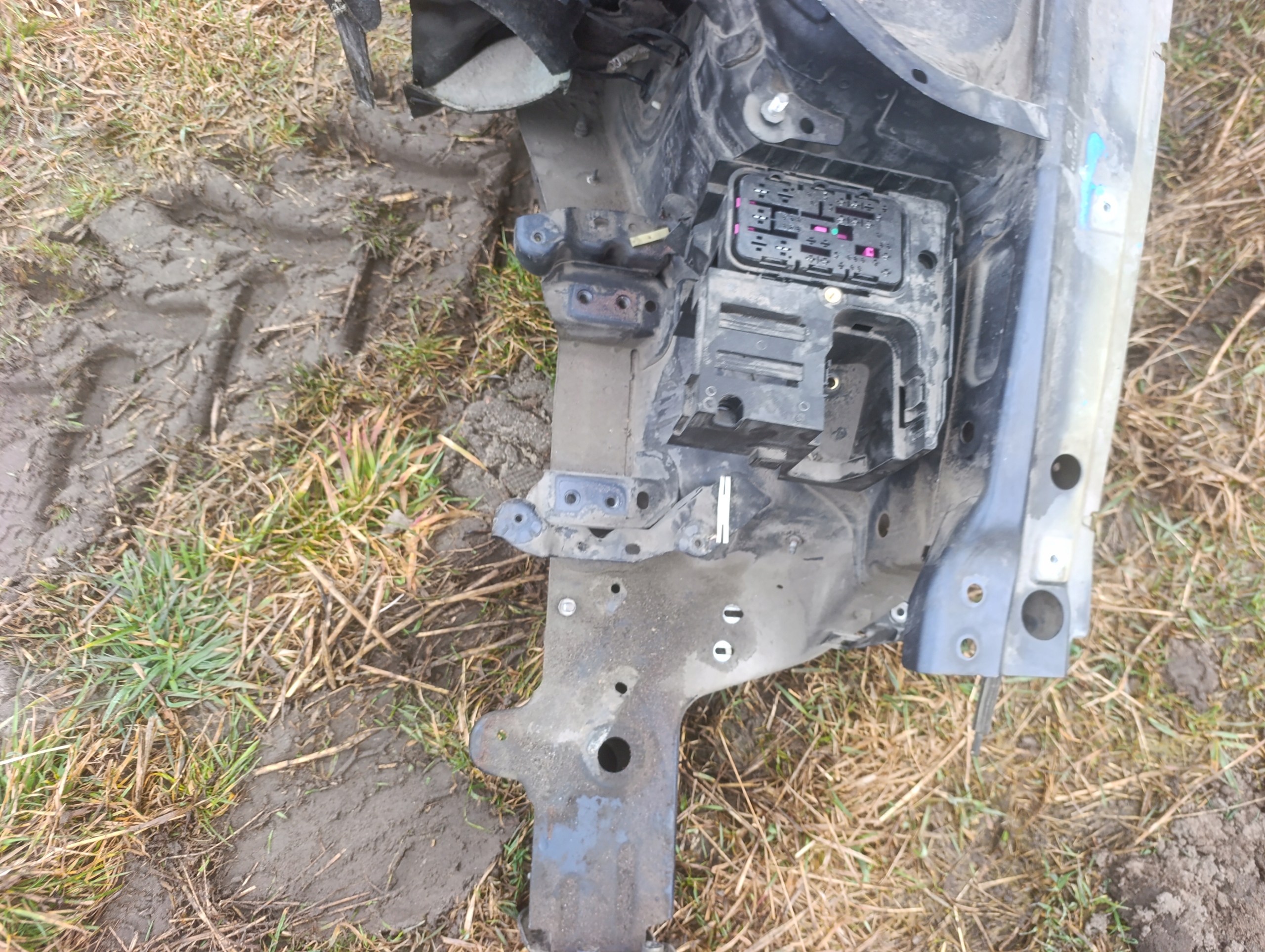 quarter left left front Volkswagen CC LIFT