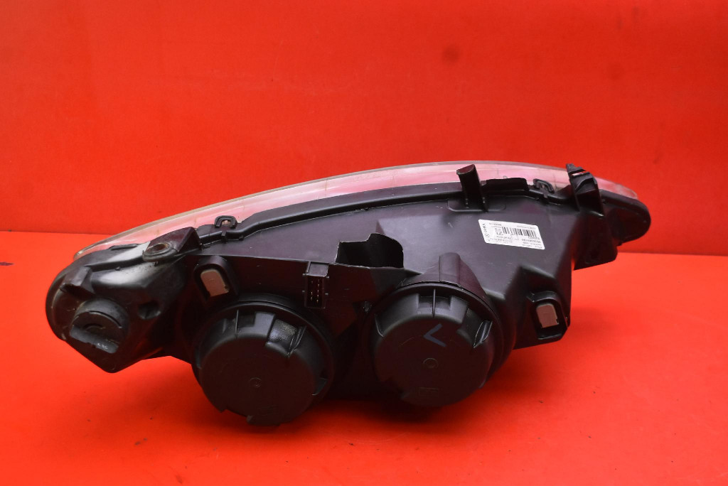 REFLEKTOR left light front EU 9634369180 PEUGEOT 307 1 and 01-05