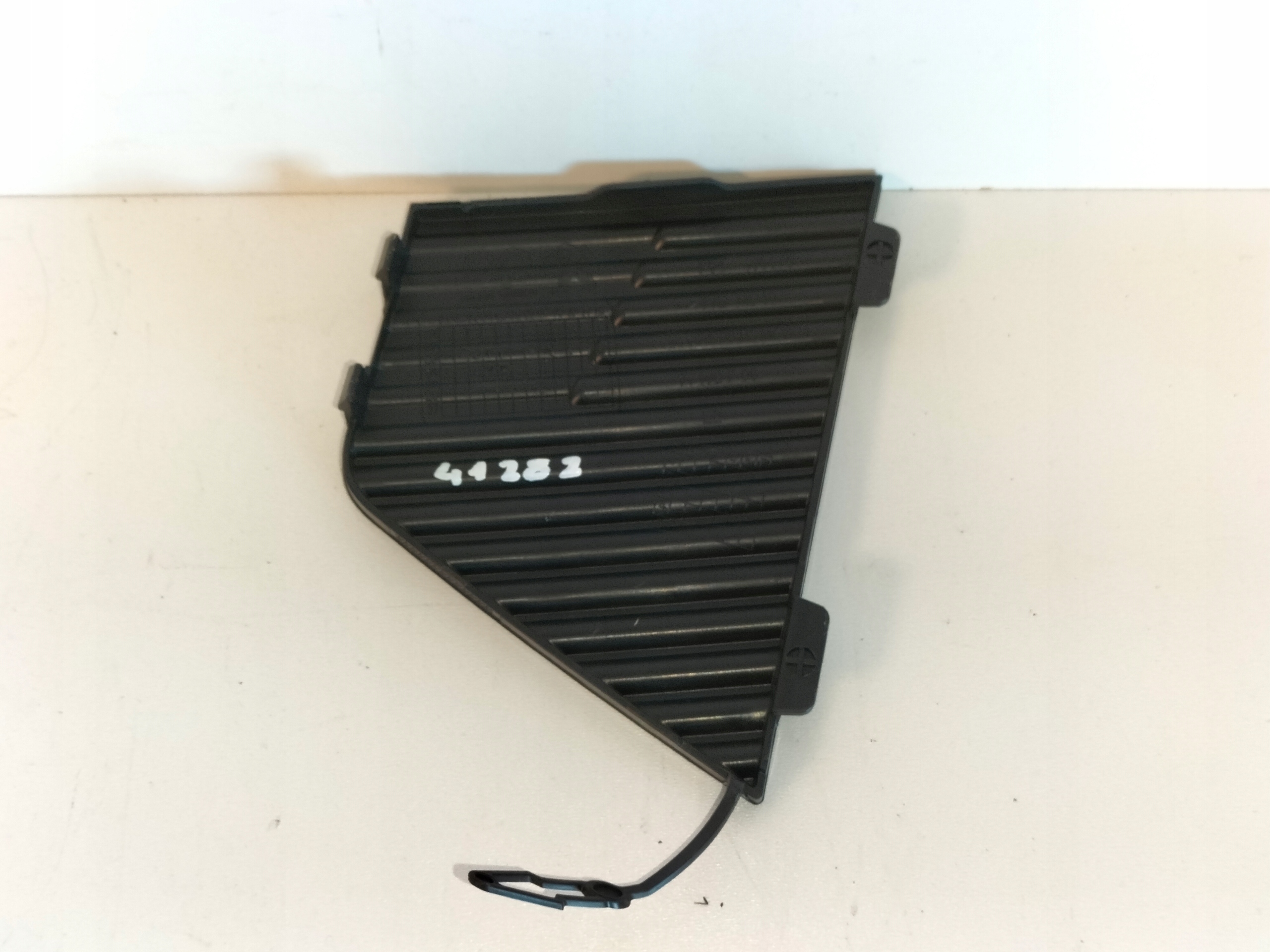 Abschleppöse der Stoßstange heck PEUGEOT 408 II 22