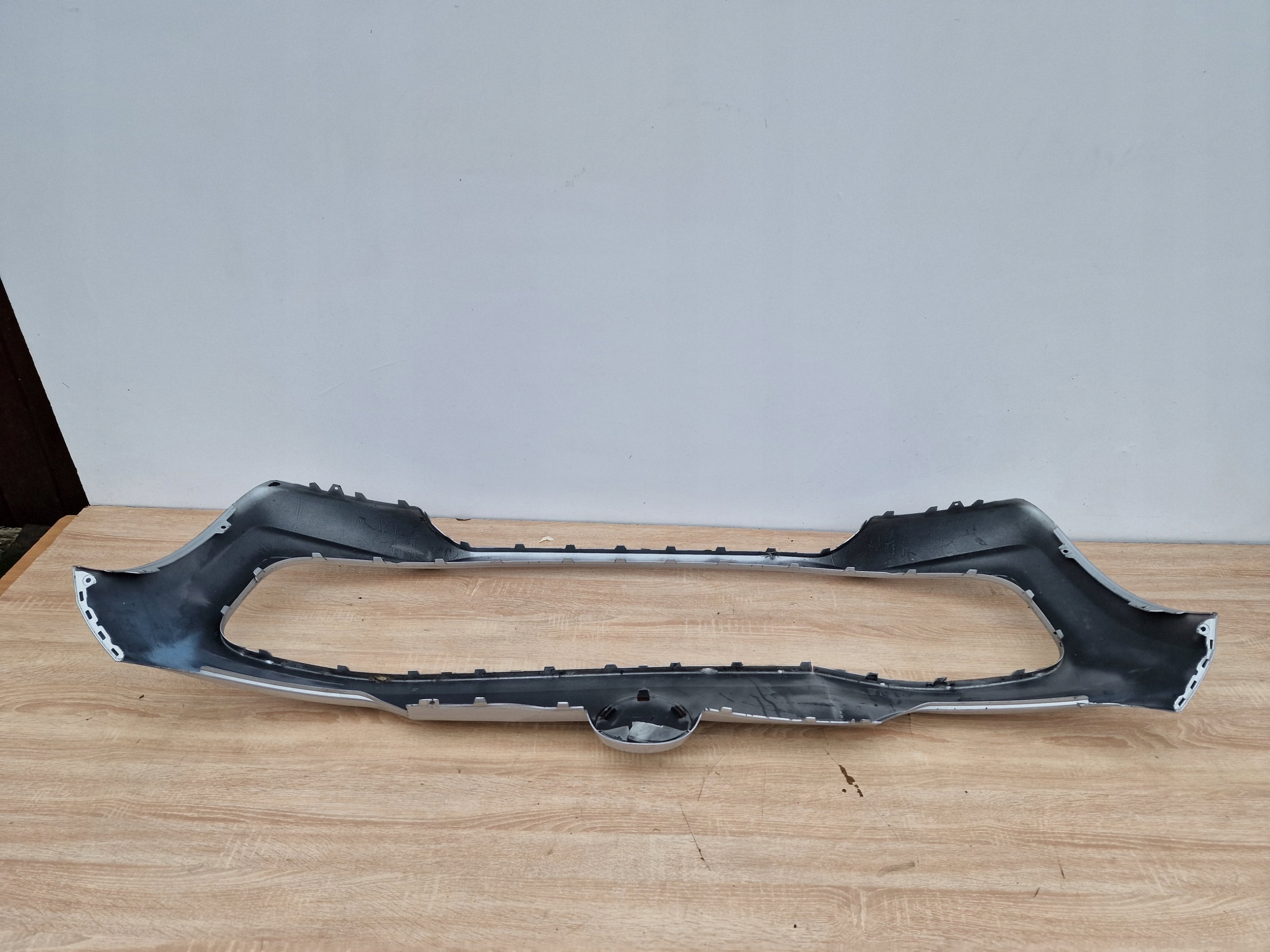 VW VOLKSWAGEN UP 1S0 12-17 ROK bumper front