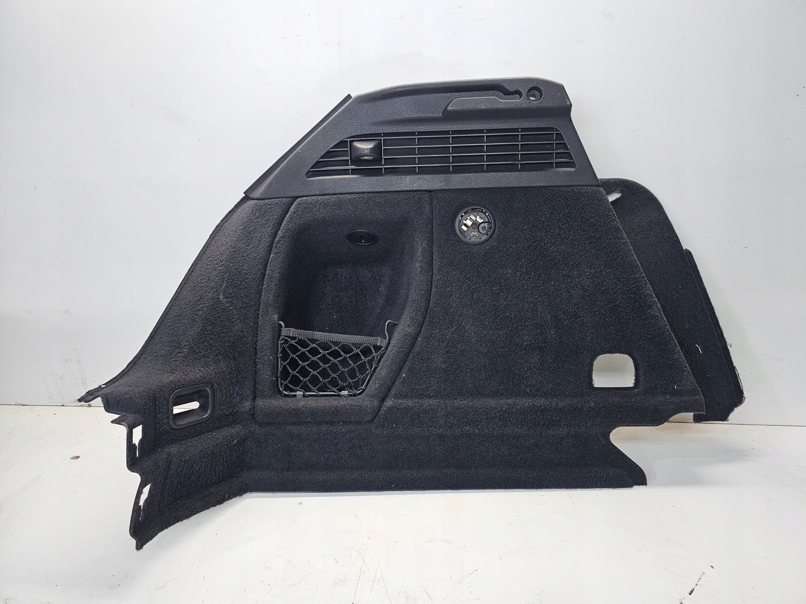 boot upholstery left rear part AUDI A3 8V SPORTBACK 8V4863879F