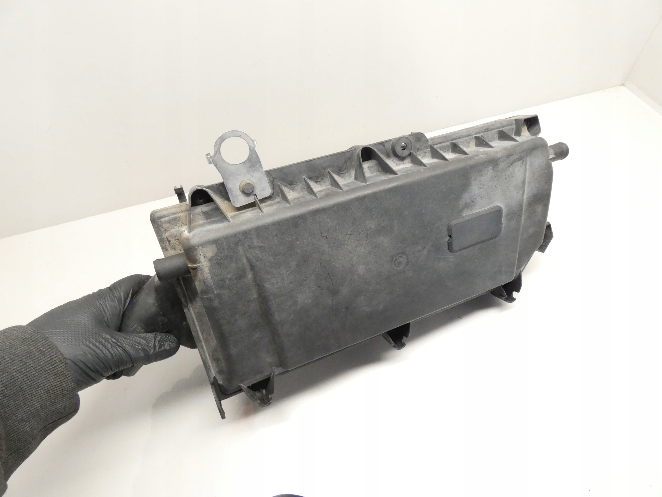 Gehäuse filter luft VW GOLF IV 4 BORA 1.4 16V AXP 97-05 036129611AM