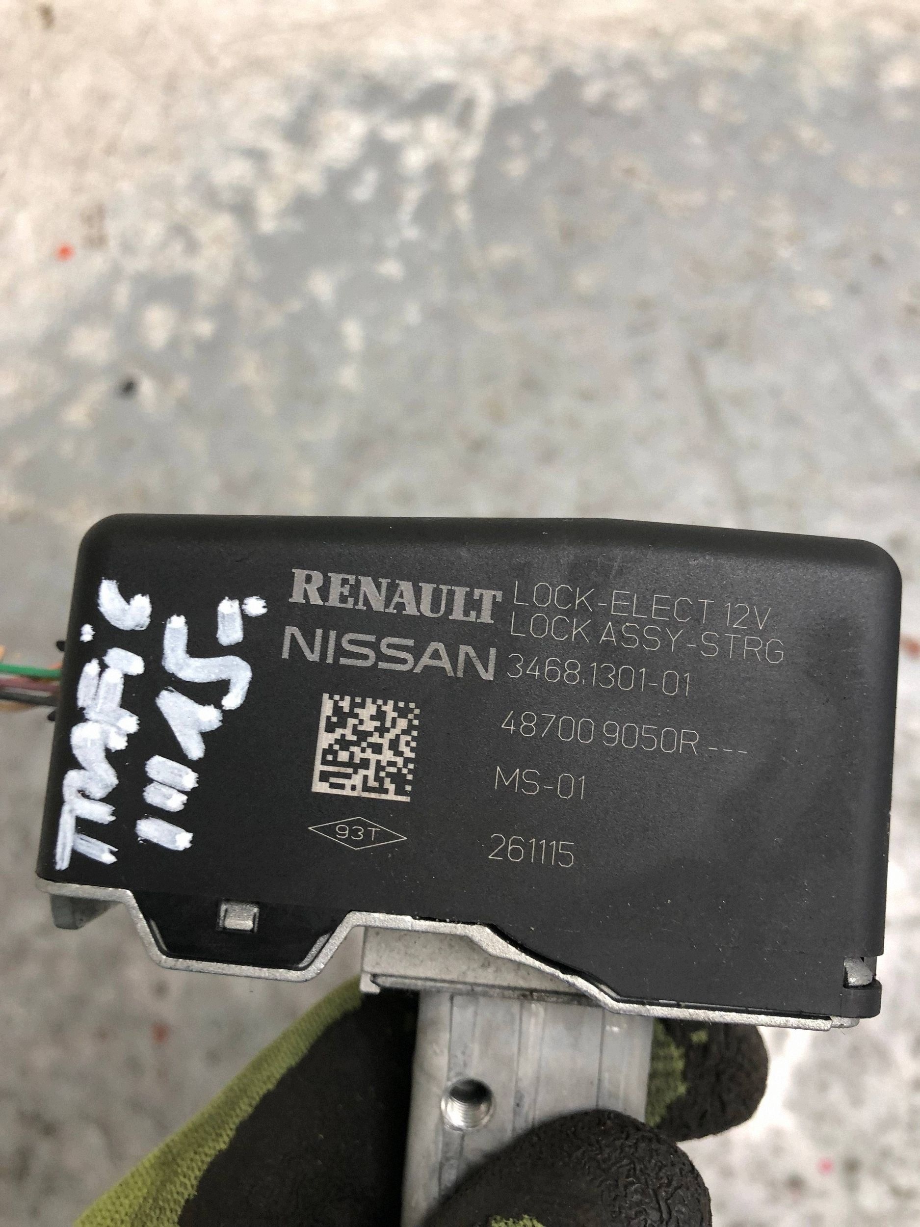 Serrure Colonne de direction Volant RENAULT TRAFIC III 487009050R