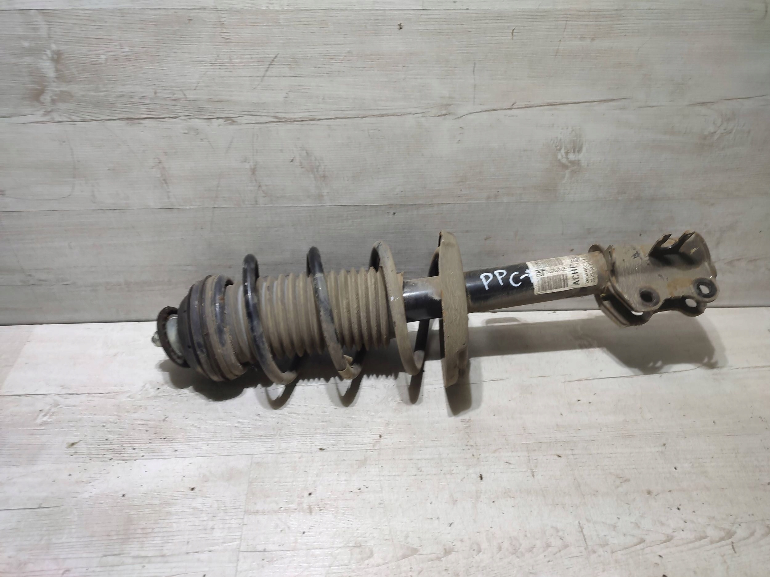 Opel Corsa E 2018 front side right shock absorber