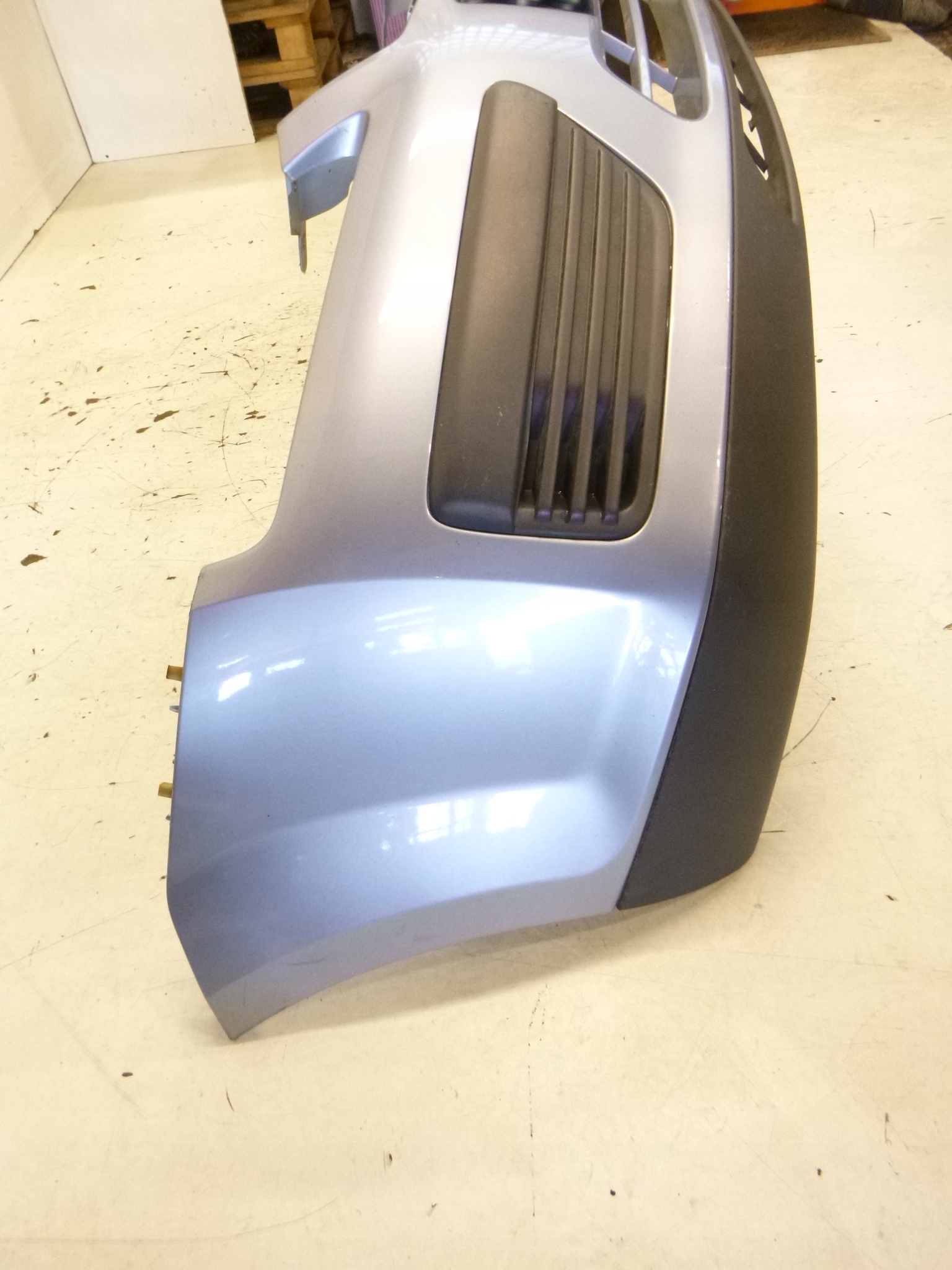 front bumper Ford Focus II Z3 2006r. 4M51-17757-A