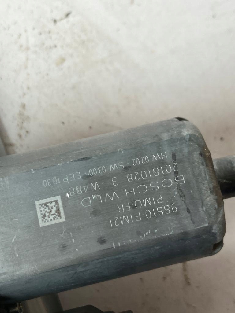 window regulator right front CROSSLAND