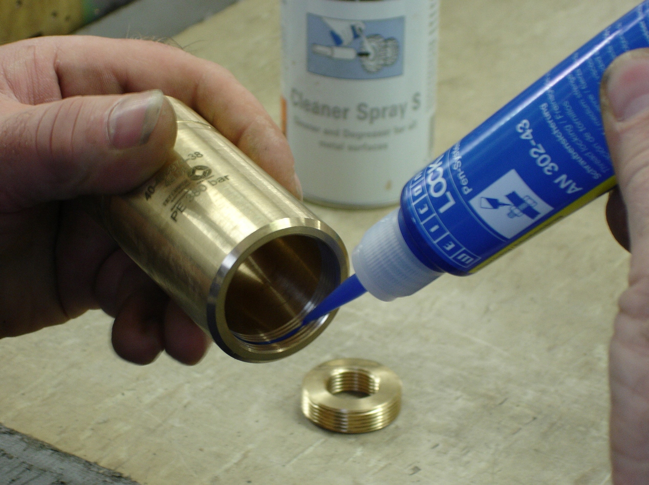 Klej do polaczen srubowych WEICON Lock AN 302 43 Type Anaerobic