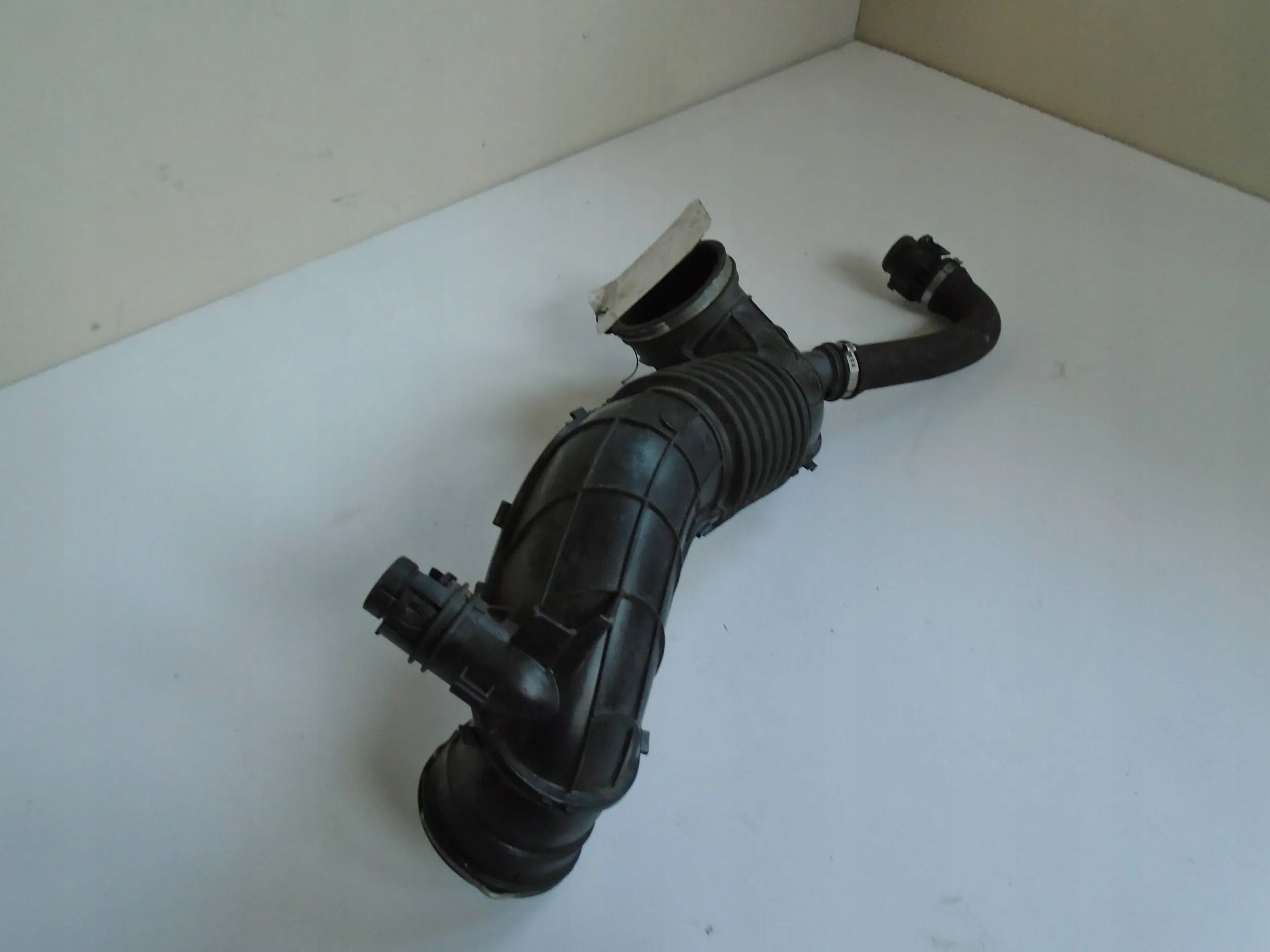pipe wiring air 58650910 BMW 1 E81 E87