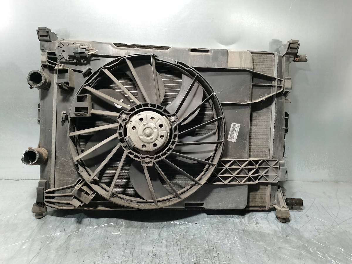 ZESTAW CHŁODNIC WODA KLIMA WENTYLATOR RENAULT MEGANE II 8200151464-B 1.6