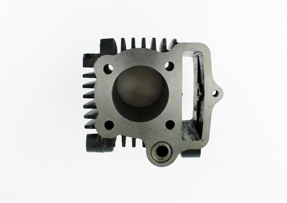 CYLINDER + GŁOWICA KPL. 70CCM (47mm)- MOTOROWER, Producent Atut