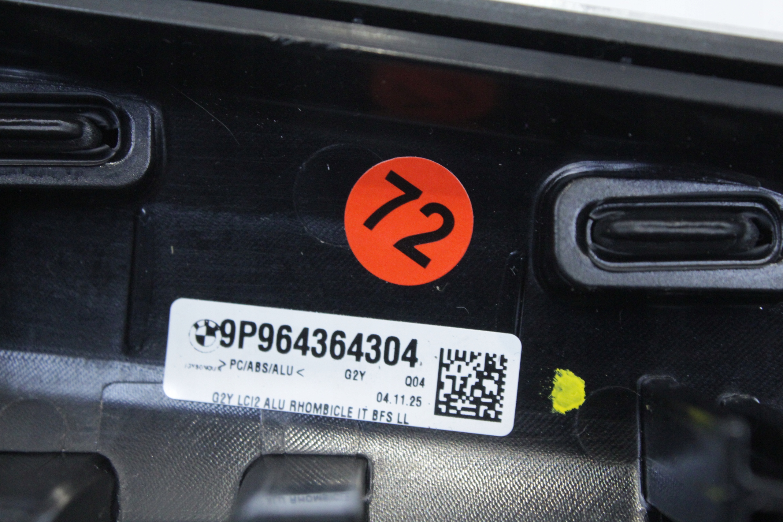 молдинг двери BMW G20 G21 G22 G26 M2 M3