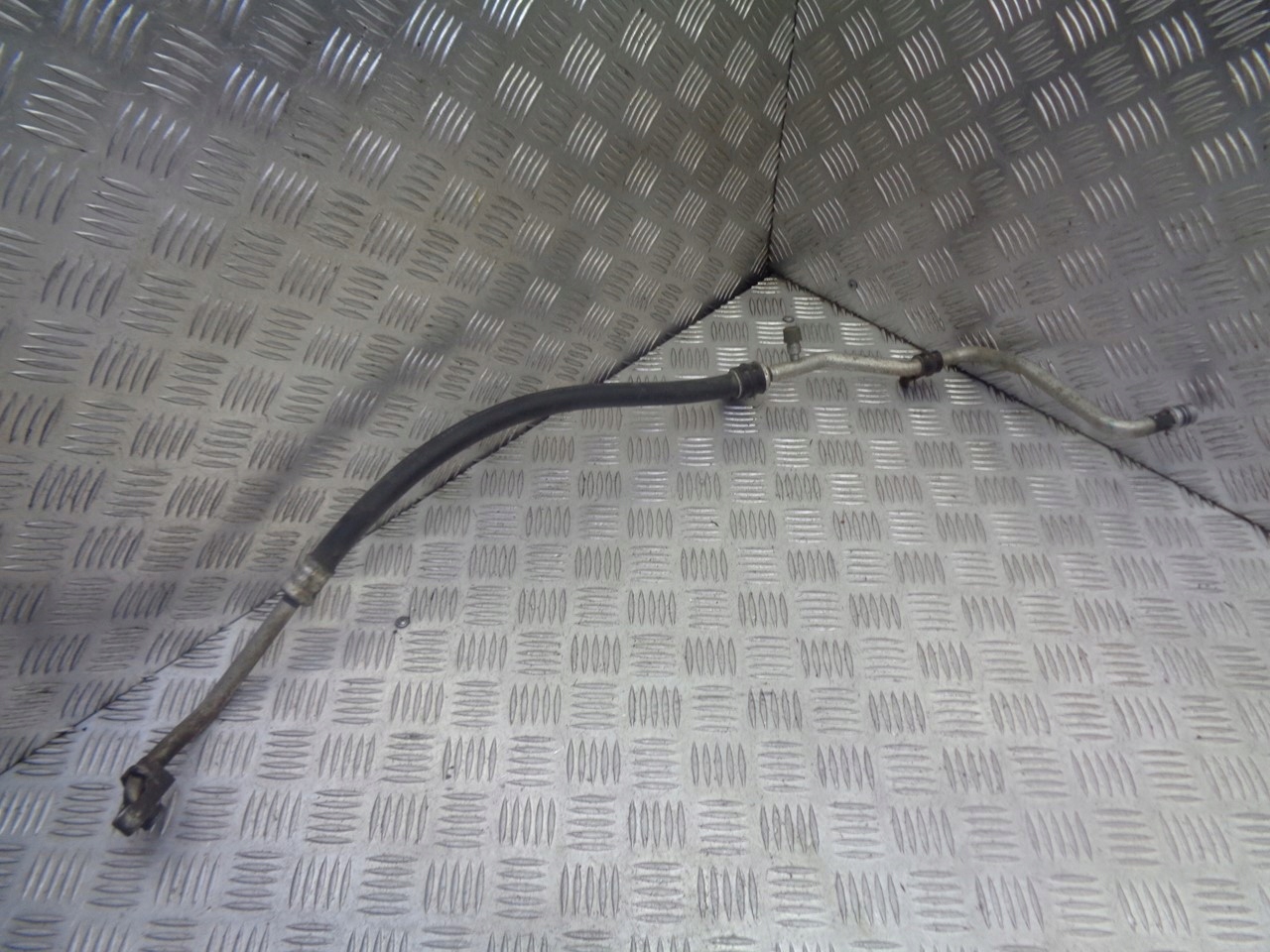 КАБЕЛЬ КОНДИЦИОНЕРА TOYOTA COROLLA VERSO 1.6