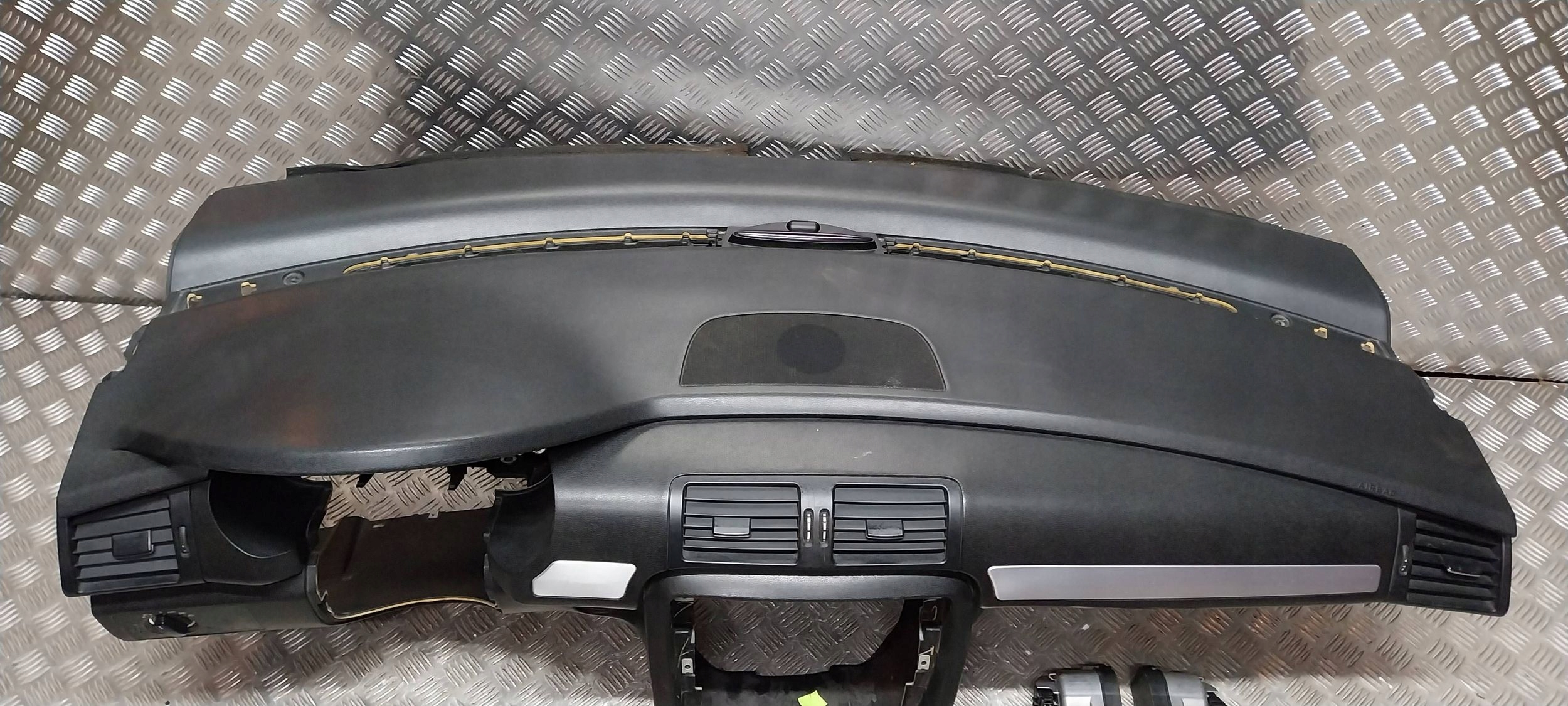 console dashboard instrument panel MERCEDES R-KLASA W251 05