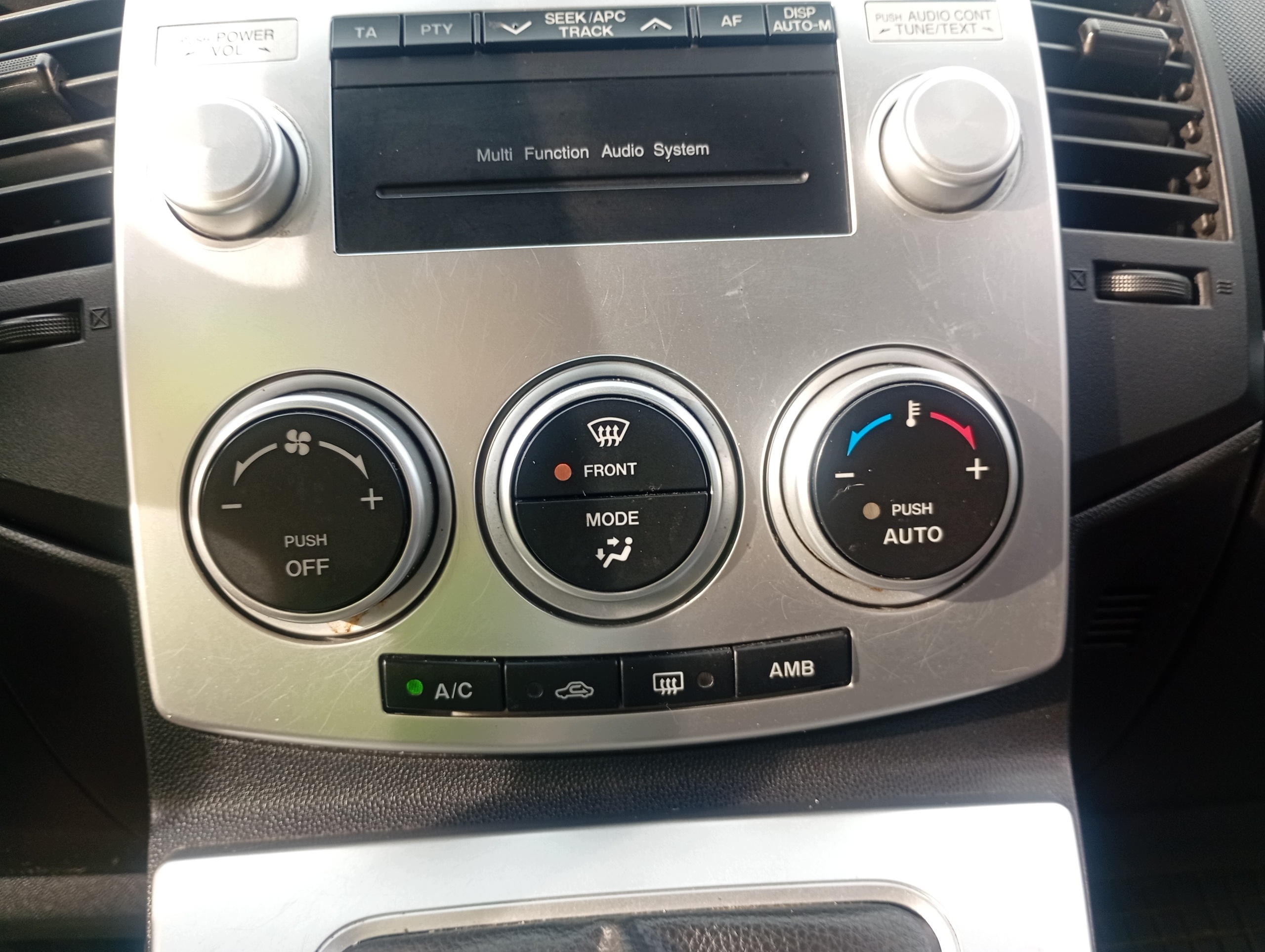 RADIO d’origine CD manque code panel alimentation d'air déshumidificateur d'air conditionné Mazda 5 V 05-10