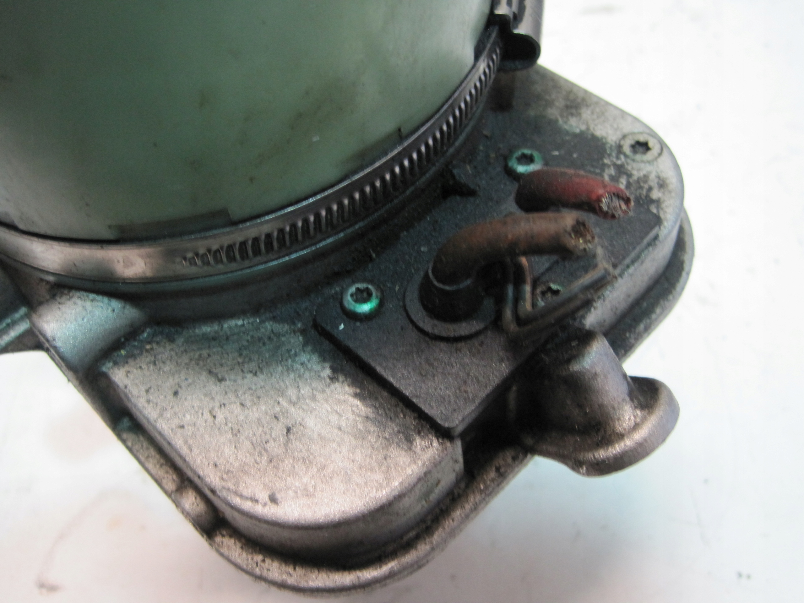 pompa servosterzo OPEL ASTRA H III 1040085003