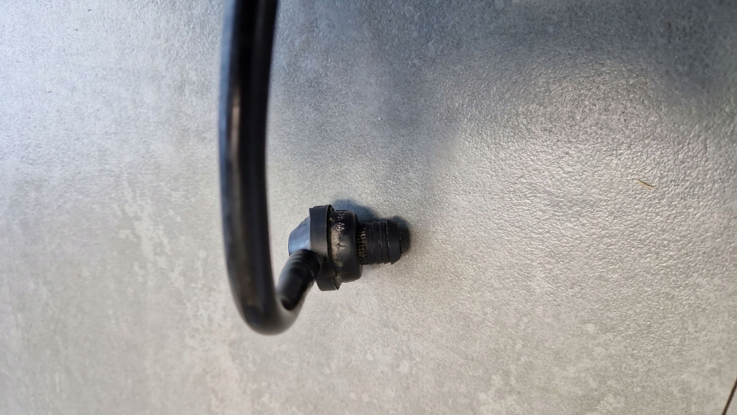 Ford Mondeo MK4 IV Schlauch servo 9G912420BJA