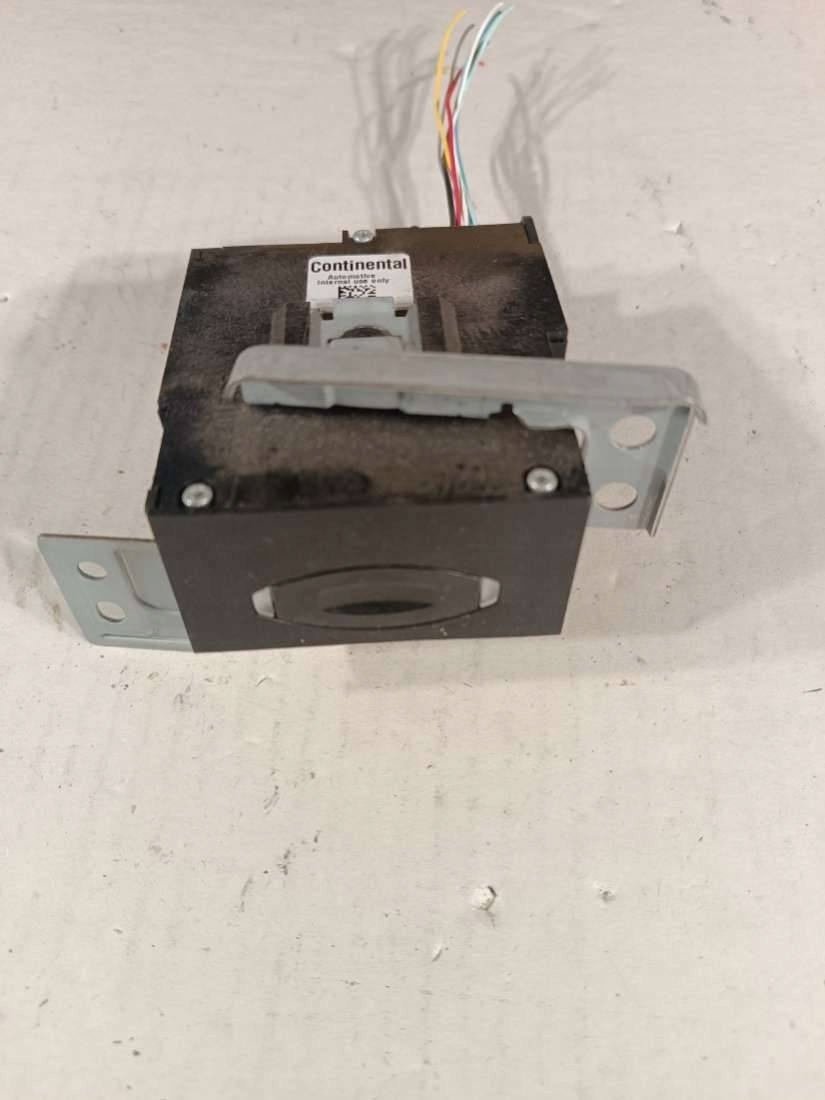 ignition Infiniti G 4 facelift 2013 285F5JK600