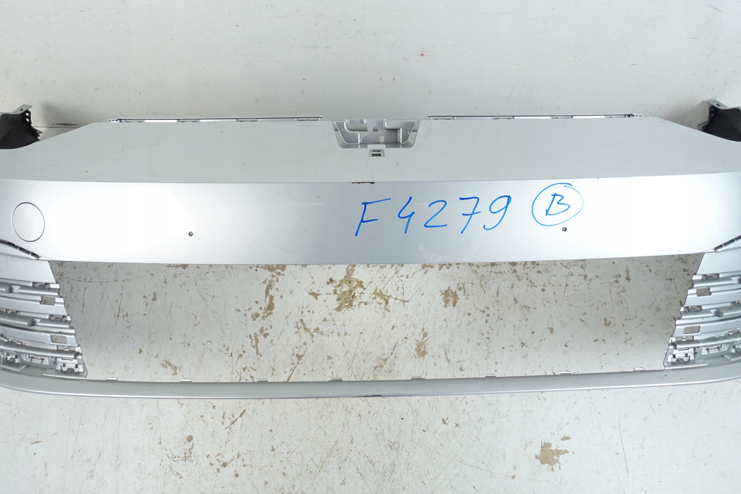 VW GOLF VIII 2019- bumper front front 5H0807221J