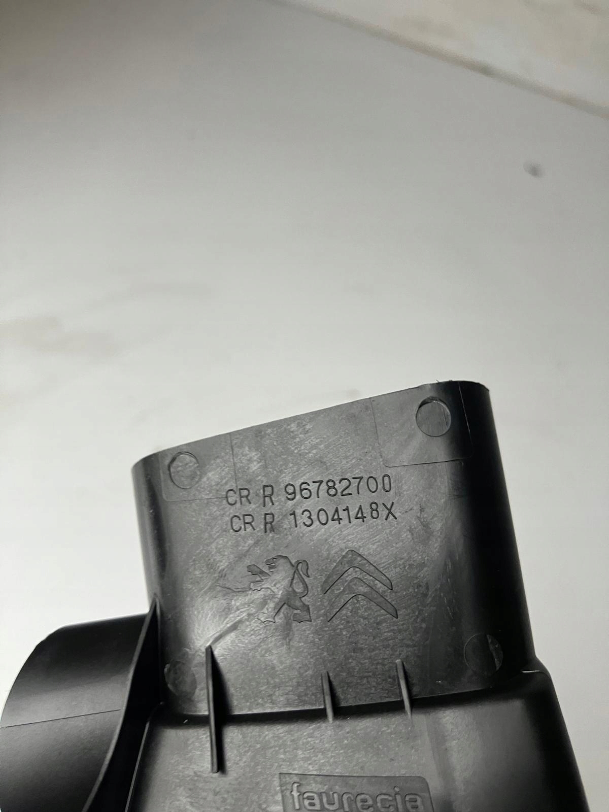 grid air conditioning devices right 96782700 central PEUGEOT 308 T9