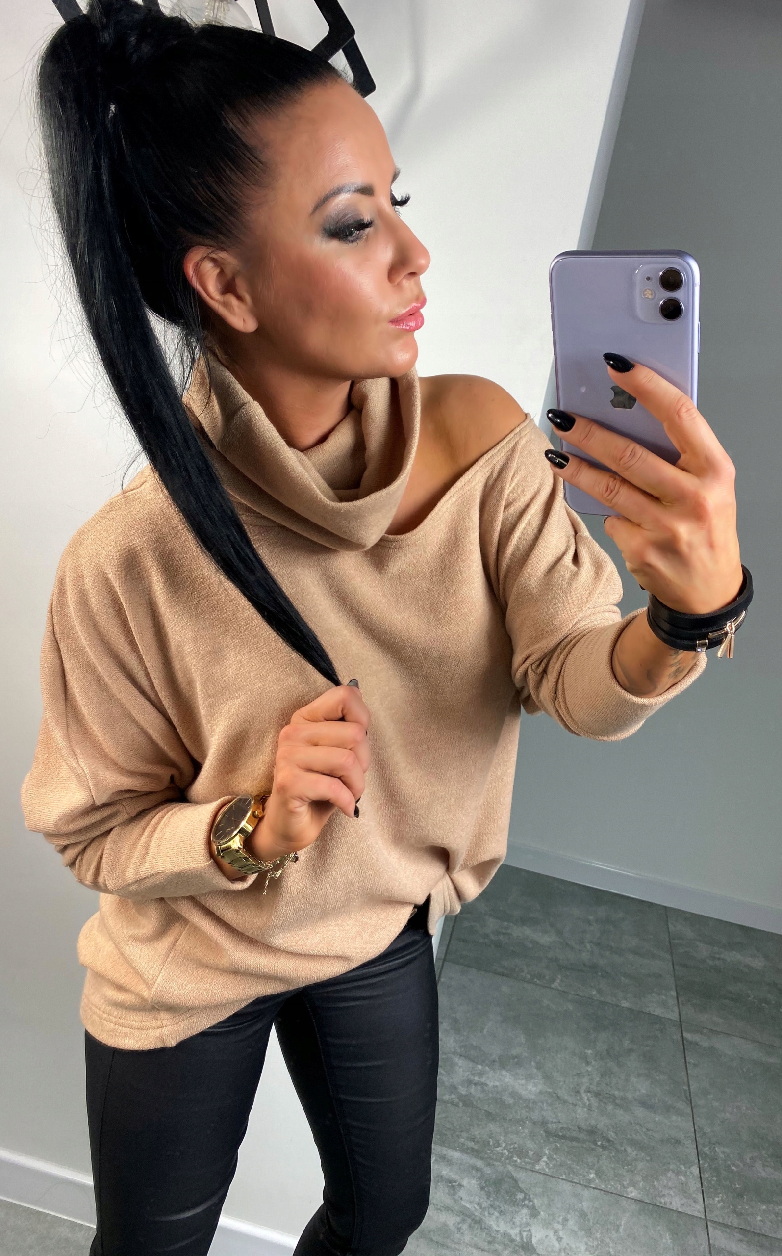 LipMar oryginalny sweter golf odkryte ramie L 40 Marka inna